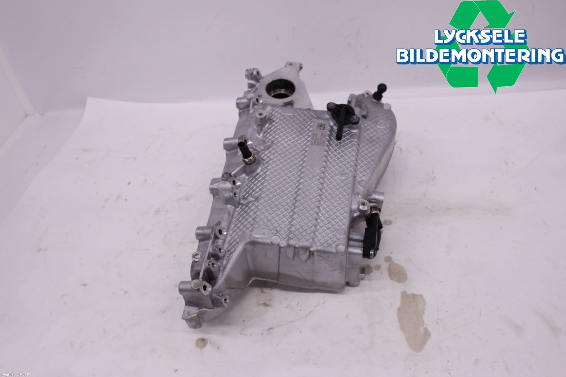 Audi A6 F2/C8 19- Grenrör Insug