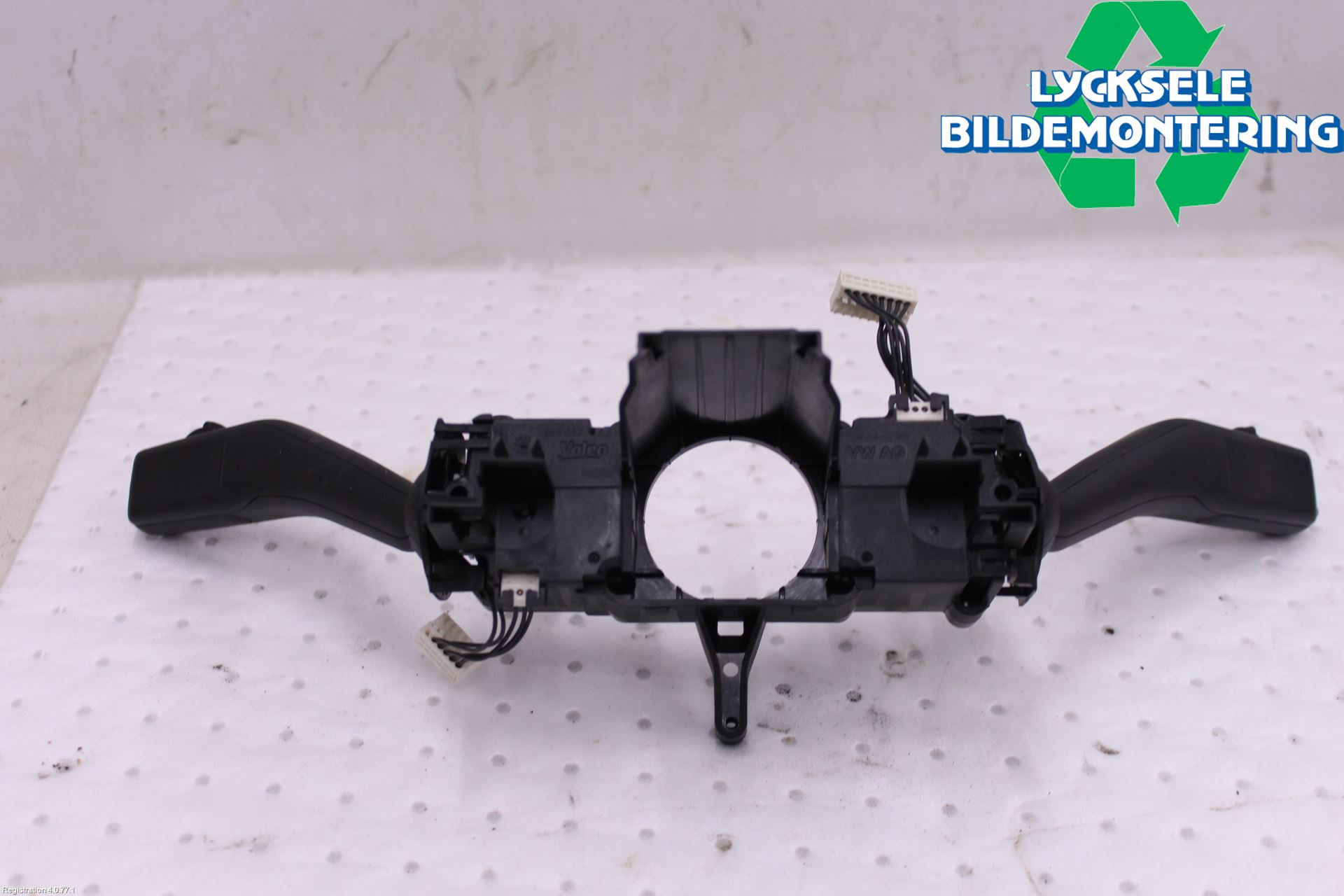 Skoda SUPERB 09-15 Spakcentral