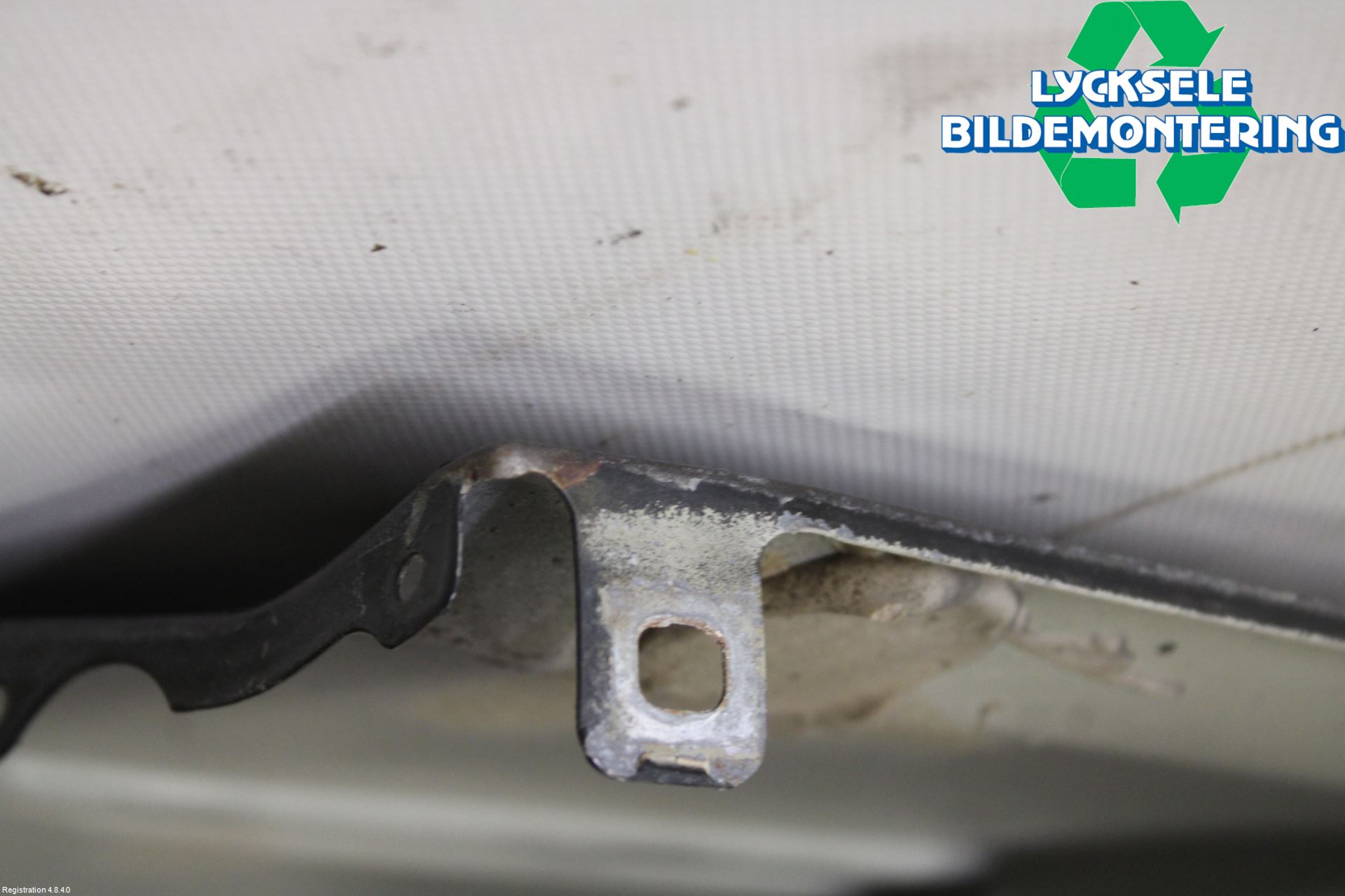 BMW 3 E46      98-05 Skärm Fram Vänster