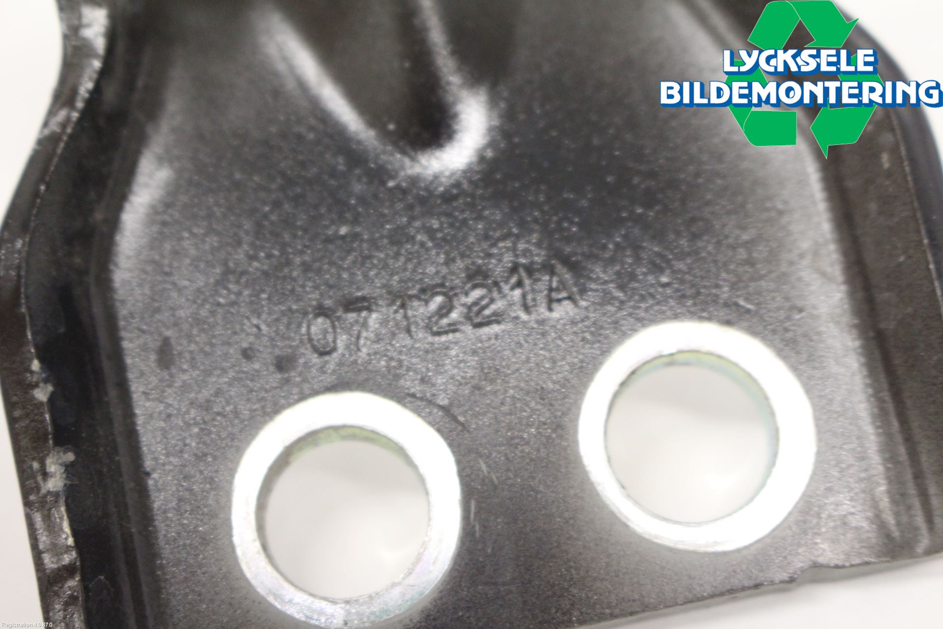 Isuzu D-MAX Dörrgångjärn