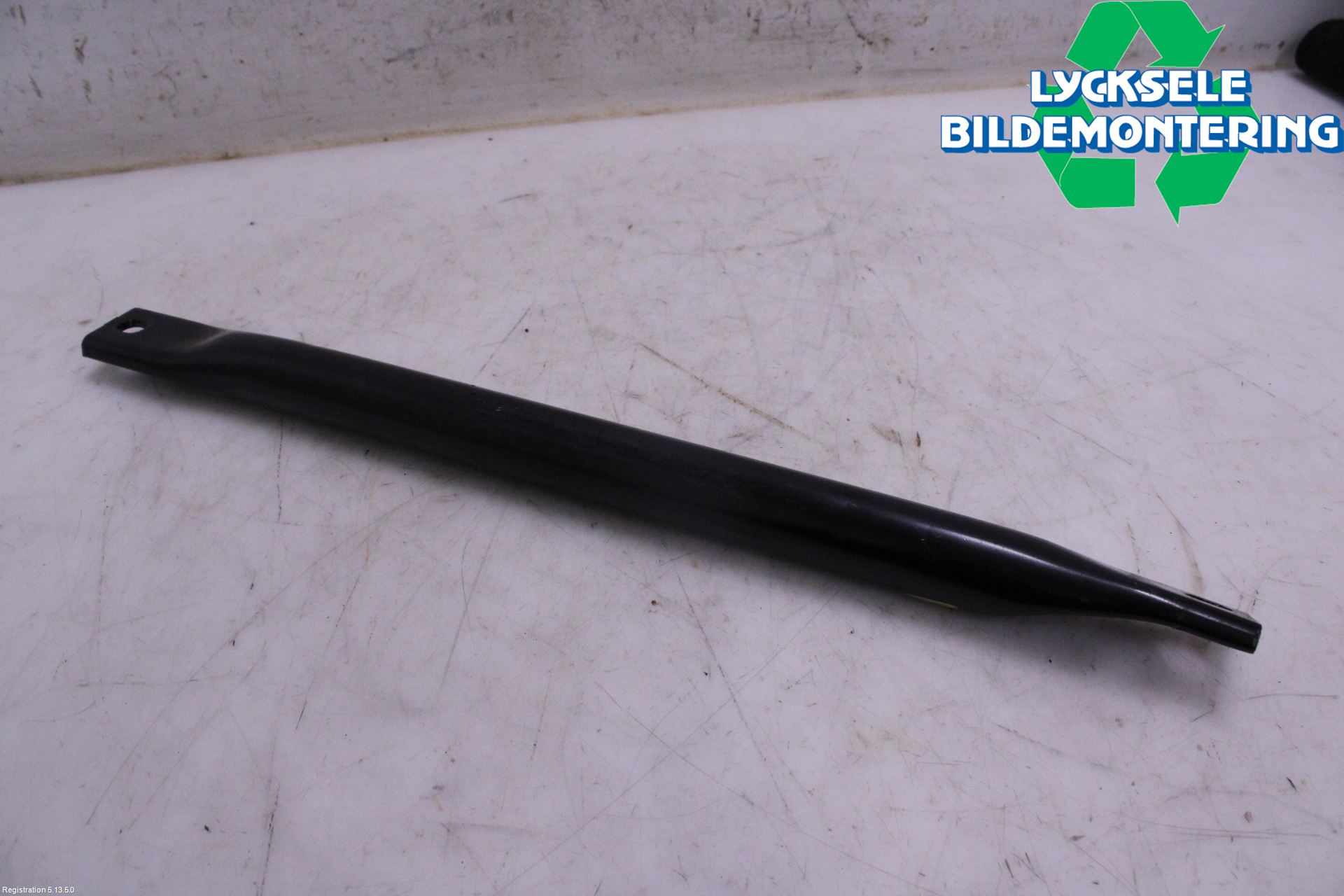 BMW 5 F10/F11/F18 09-17 Front Övrigt