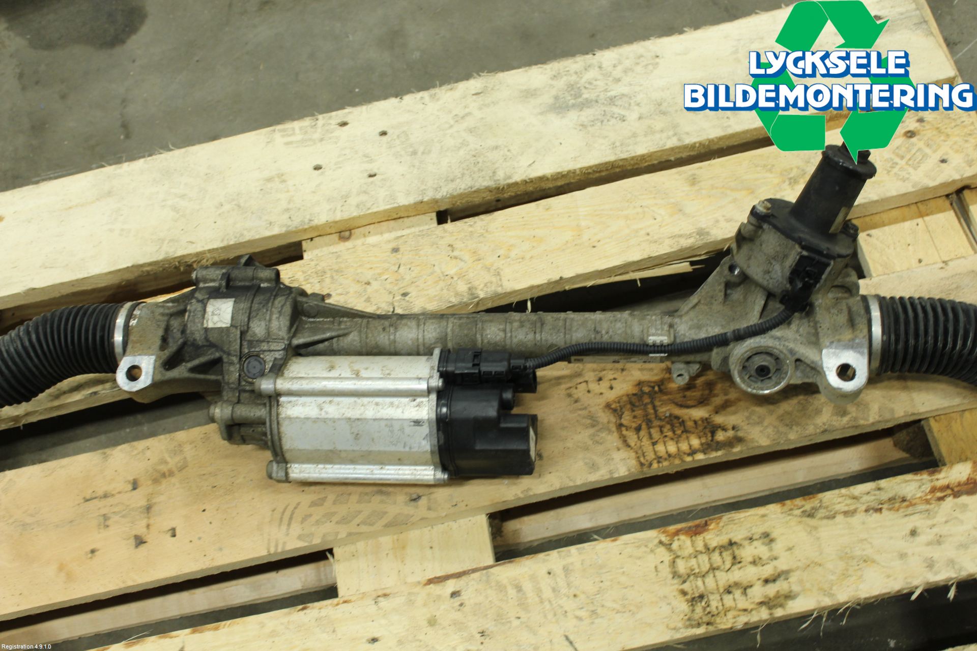 BMW 5 F10/F11/F18 09-17 Styrväxel-Snäcka Elektrisk