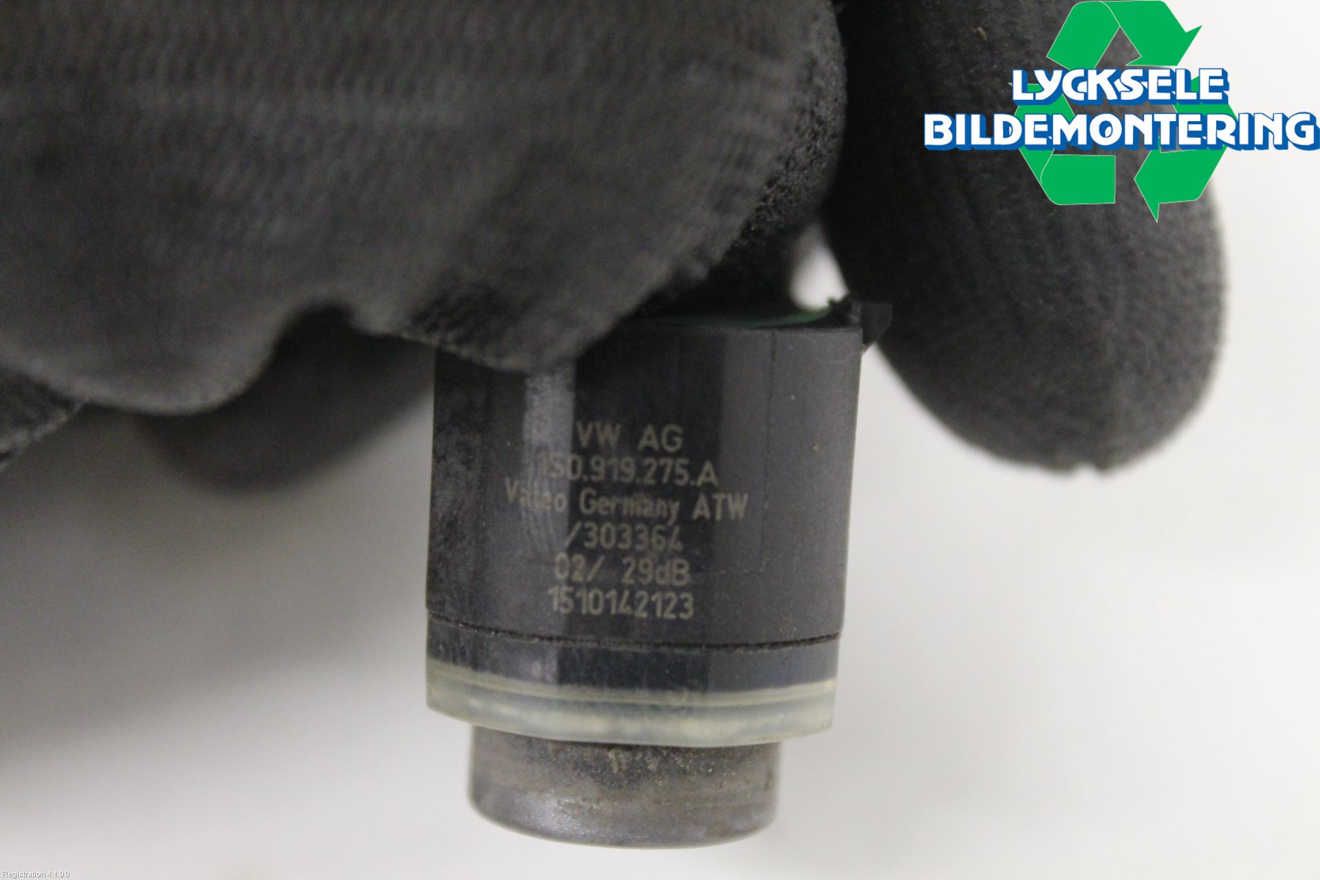 Audi A6 ALLROAD 12-18 Parkeringshjälp Frontsensor