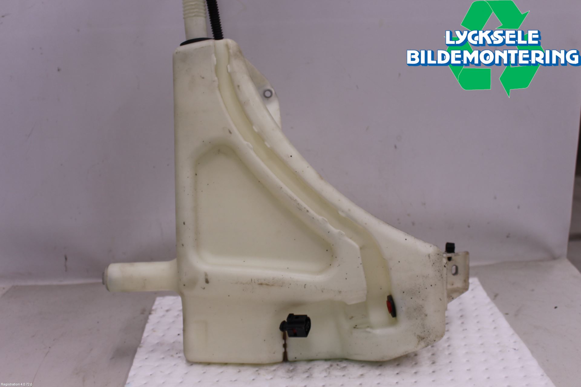 Audi Q7/SQ7 Spolartank Vindruta-Strål