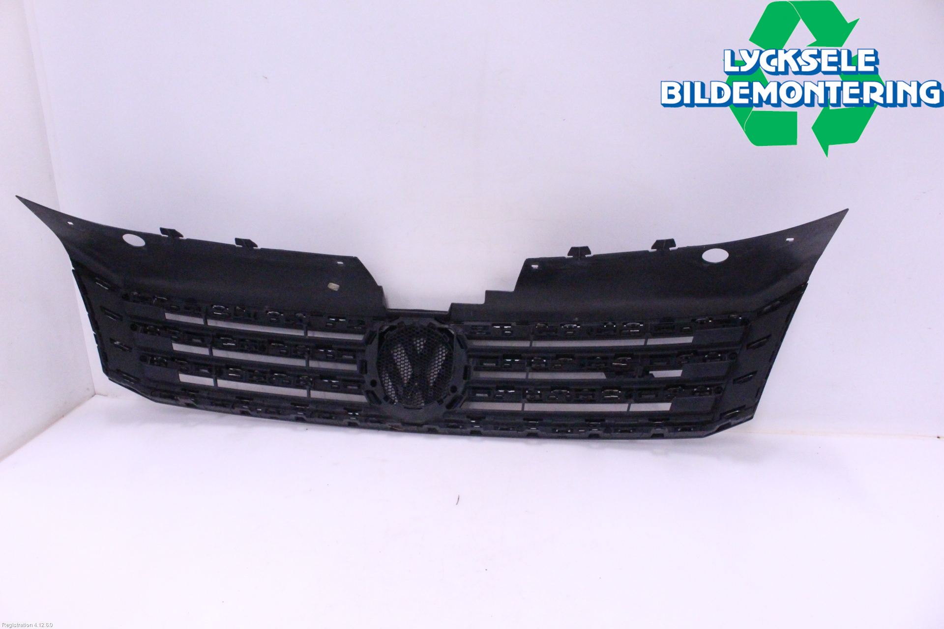Volkswagen VW PASSAT 11-14 Grill Komp