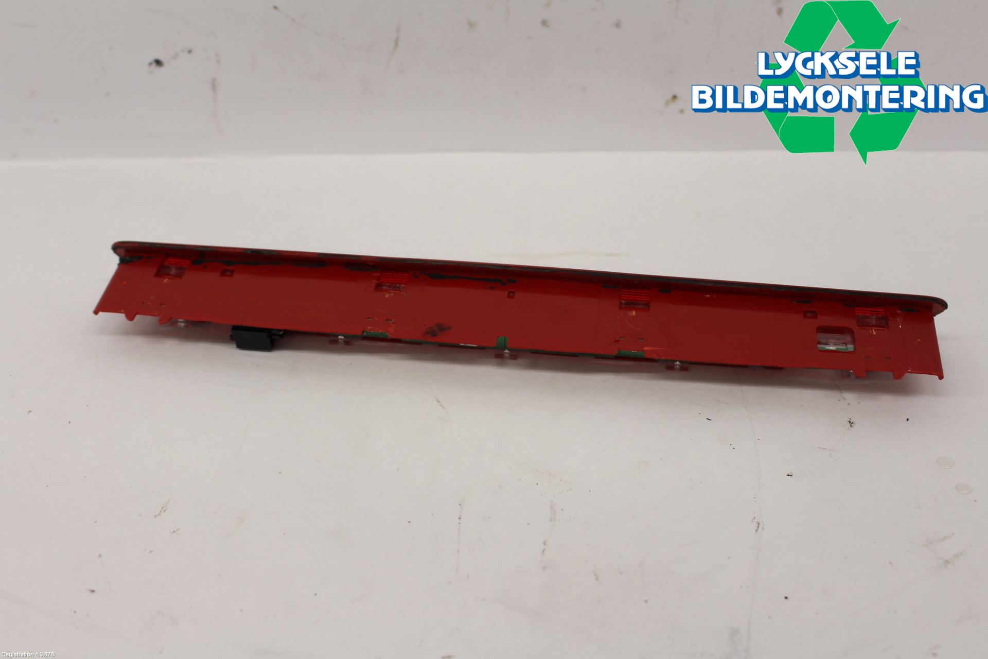 Volkswagen VW PASSAT 11-14 Bromsljus Bakruta
