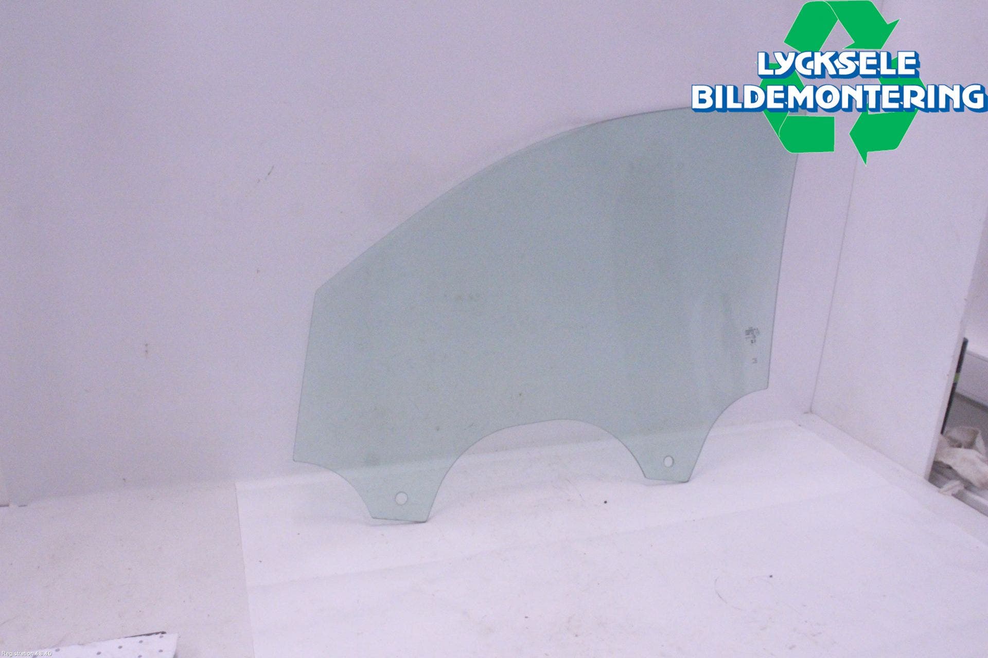 Alfa VW TIGUAN 24- Dörruta Fram Höger