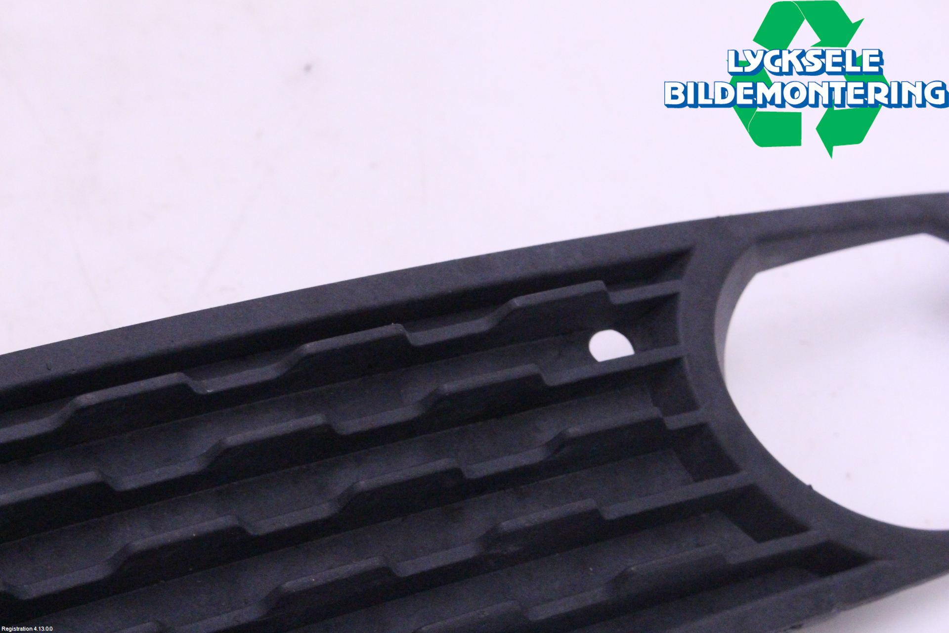 BMW 1 F20/F21 11-19 Dimljussarg Fram