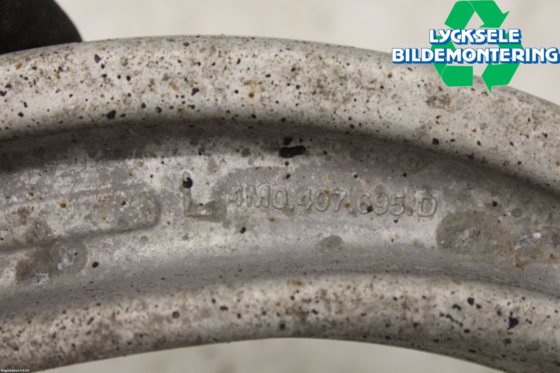 Audi E-TRON, S GE 19- Bärarm Fram Undre Vä