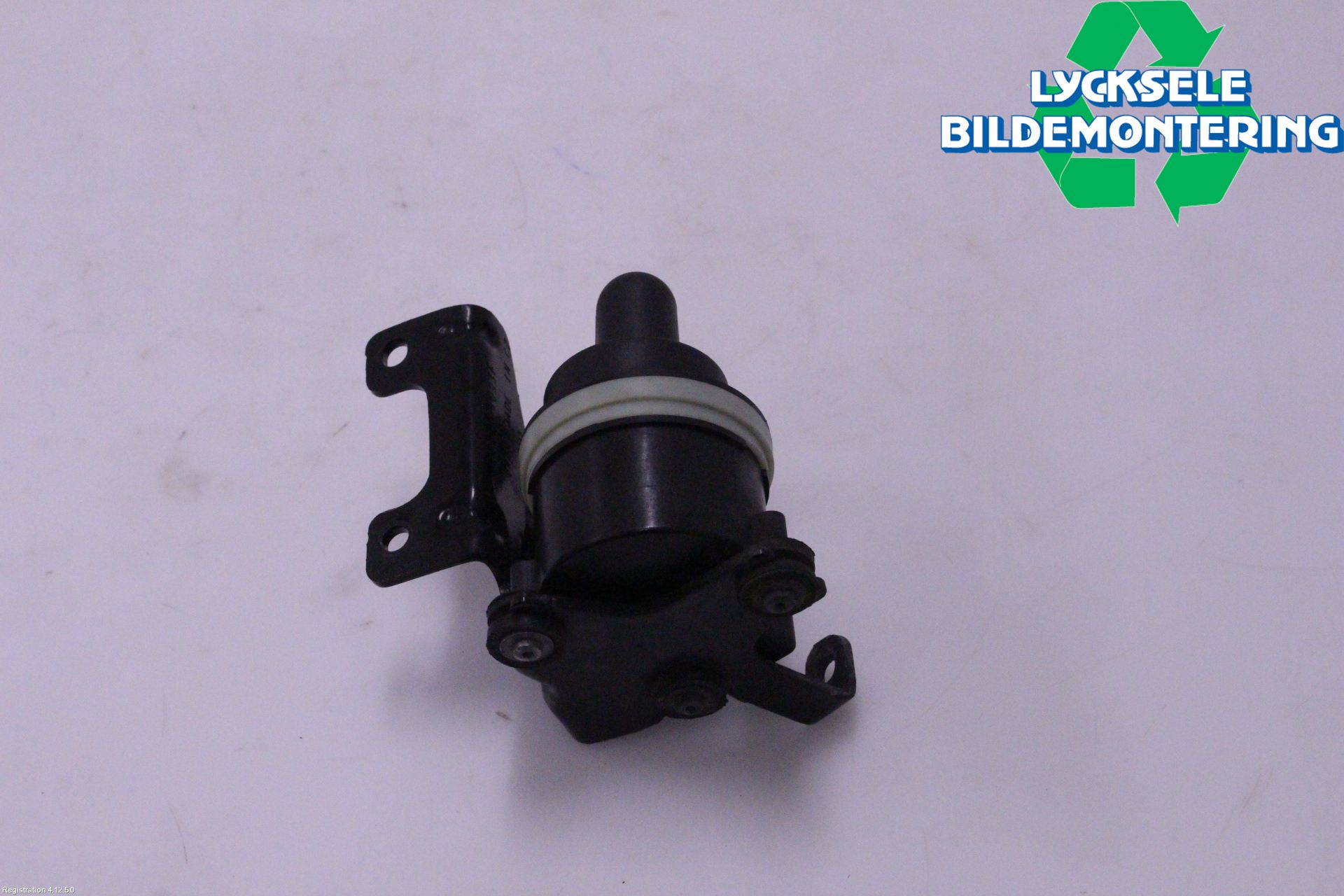 Audi A4 12-15 Vattenpump