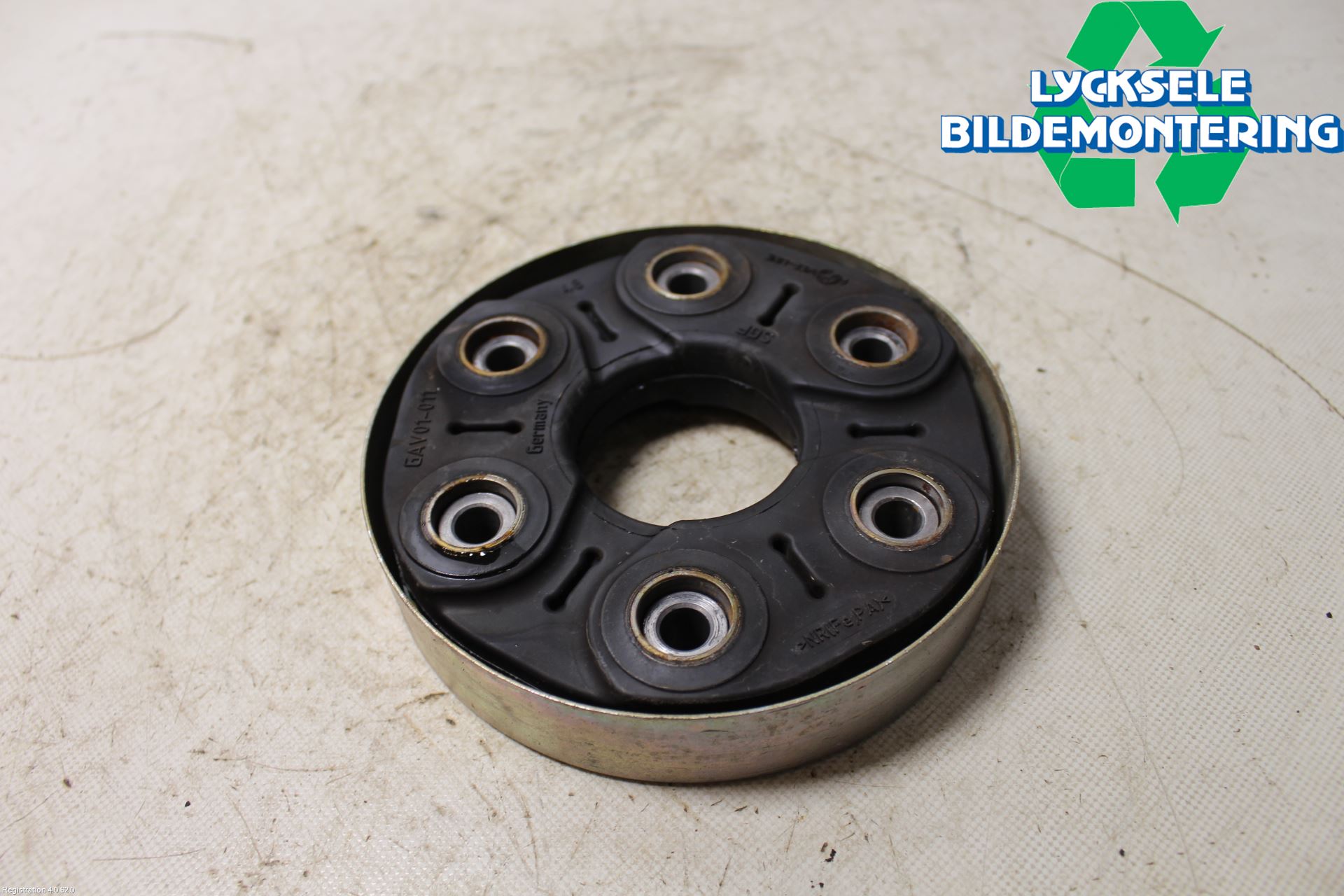 Volkswagen VW TIGUAN 16-24 Mellanaxel Gummiknut
