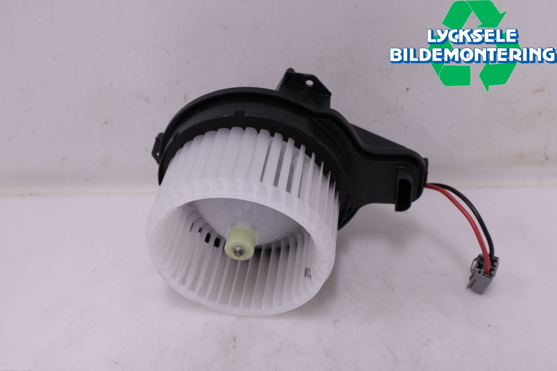 Ford KUGA/KUGA PHEZ/FHEV 20- Ac Värmefläkt