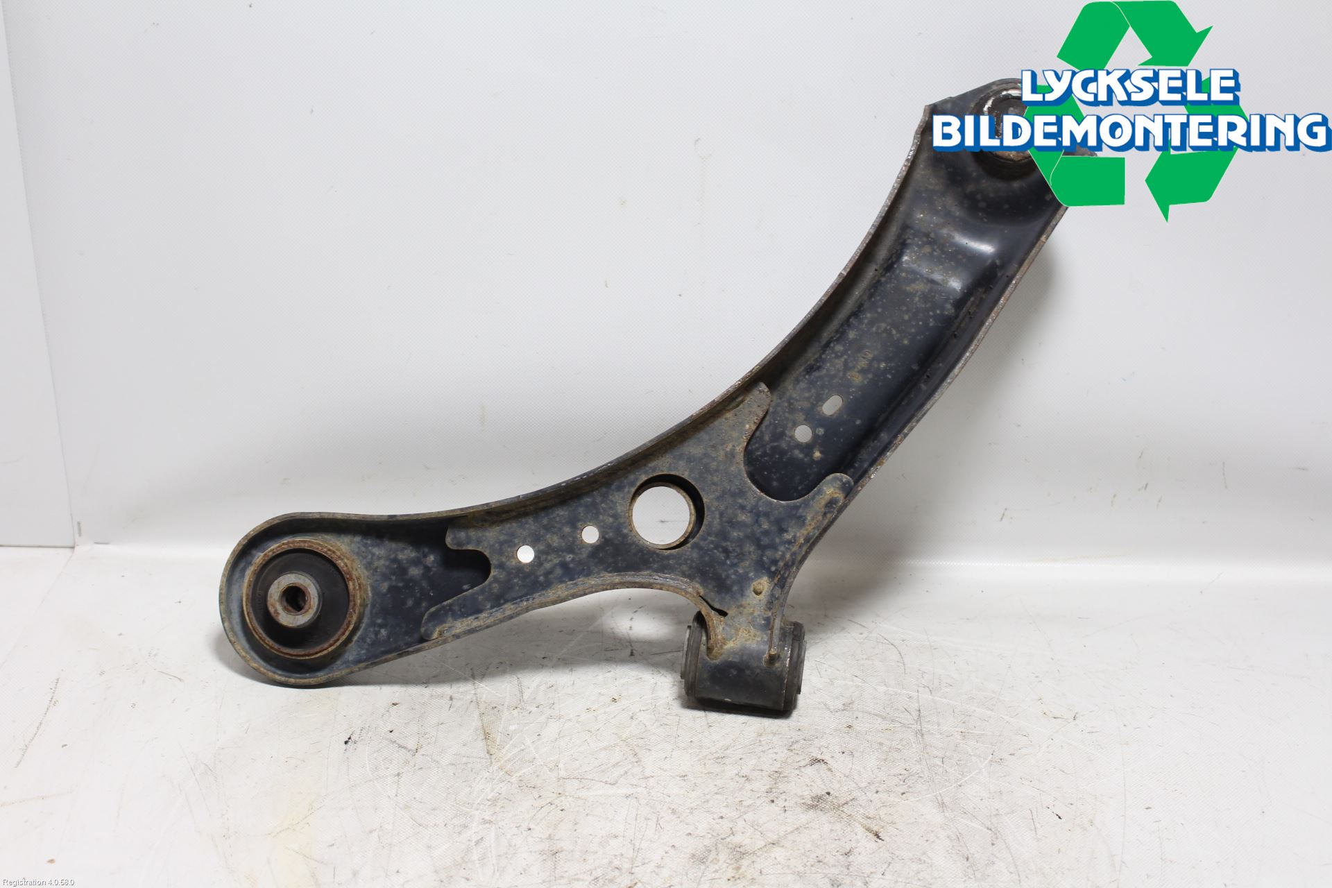 Suzuki SX4 10-13 Bärarm Fram Undre Hö