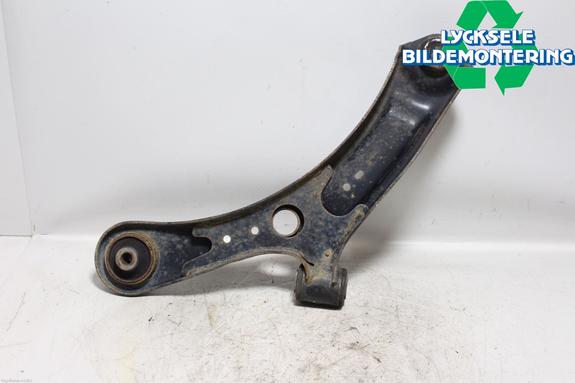 Suzuki SX4 10-13 Bärarm Fram Undre Hö