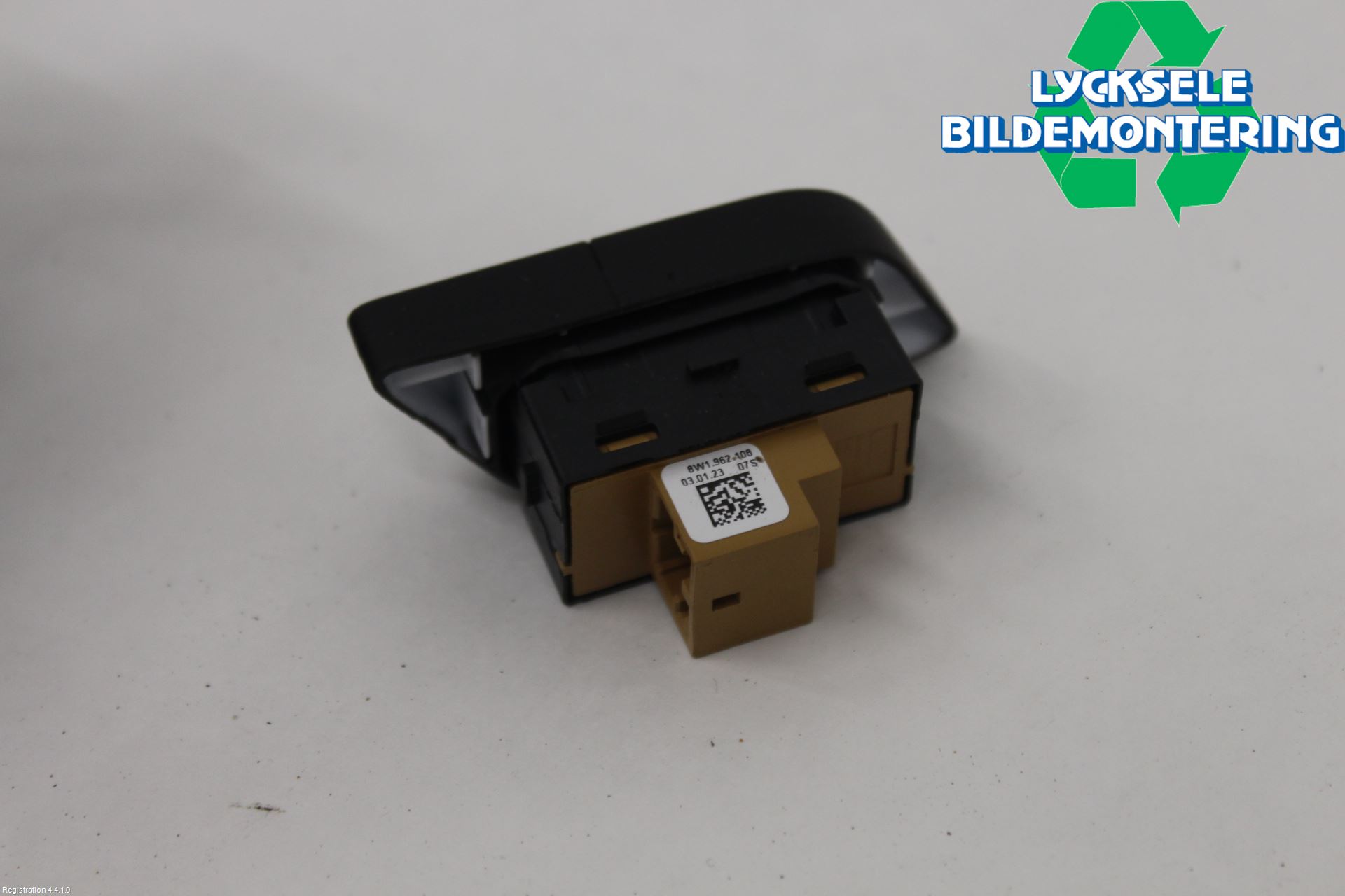 Audi A4/S4 B9 20- Strömställare Centrallås