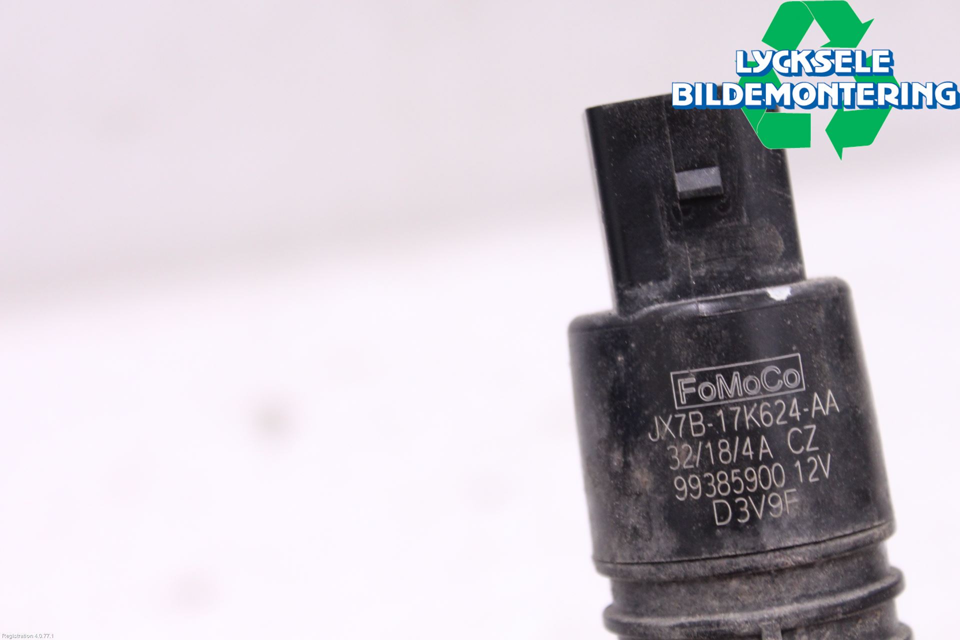 Ford FOCUS 19- Spolarpump Vindruta