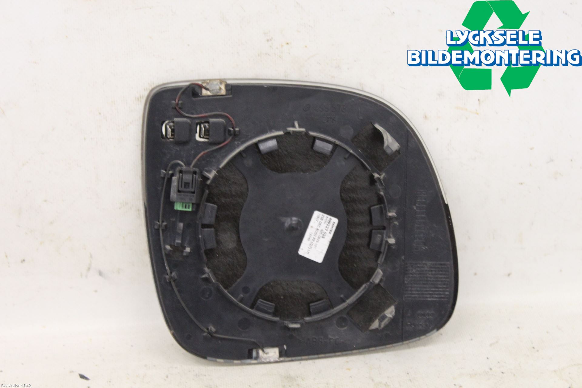 Audi Q7/SQ7 Spegelglas Vä