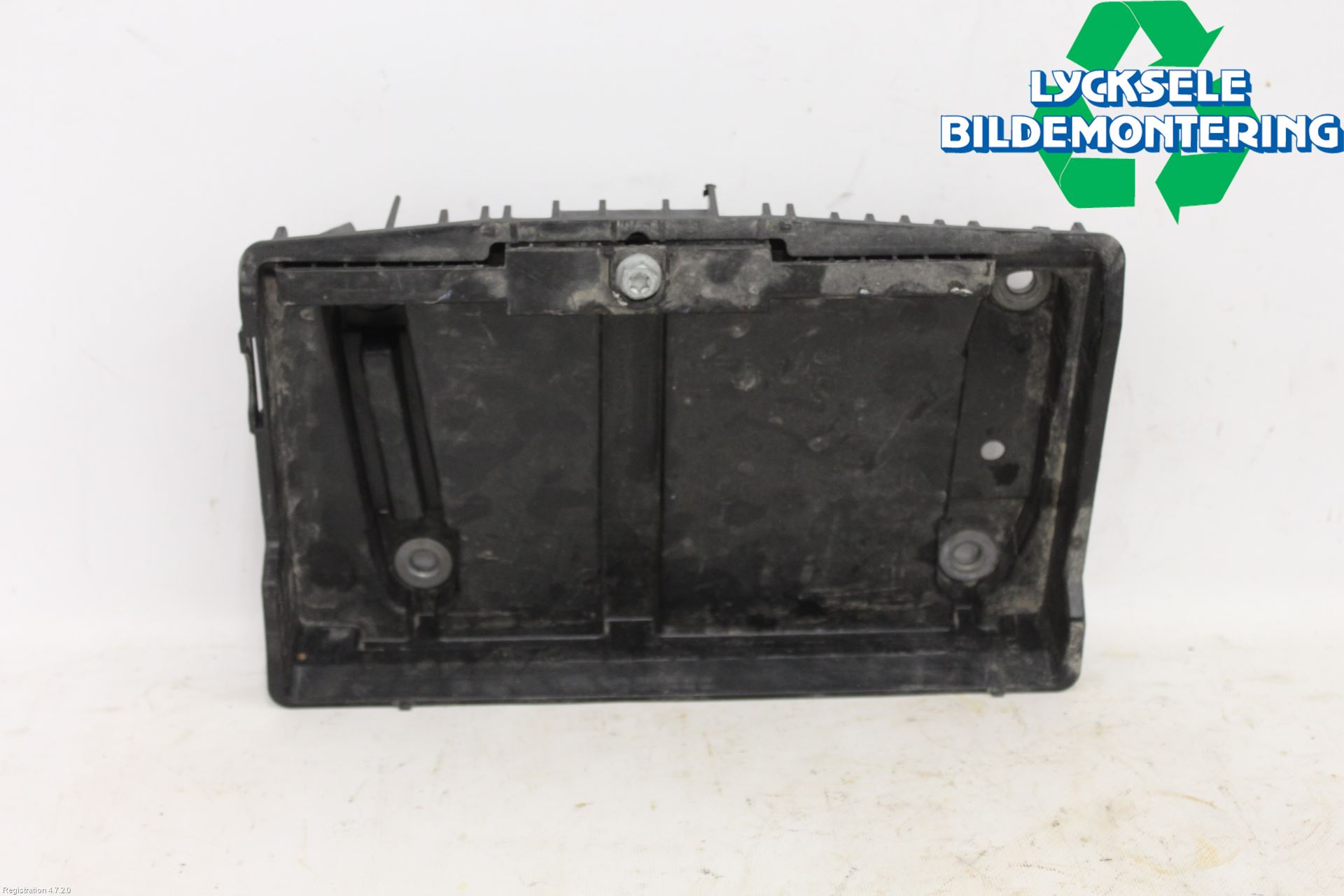Mercedes-Benz MB C-KLASS (W205) 14-21 Batterilåda-Fäste-Hållare