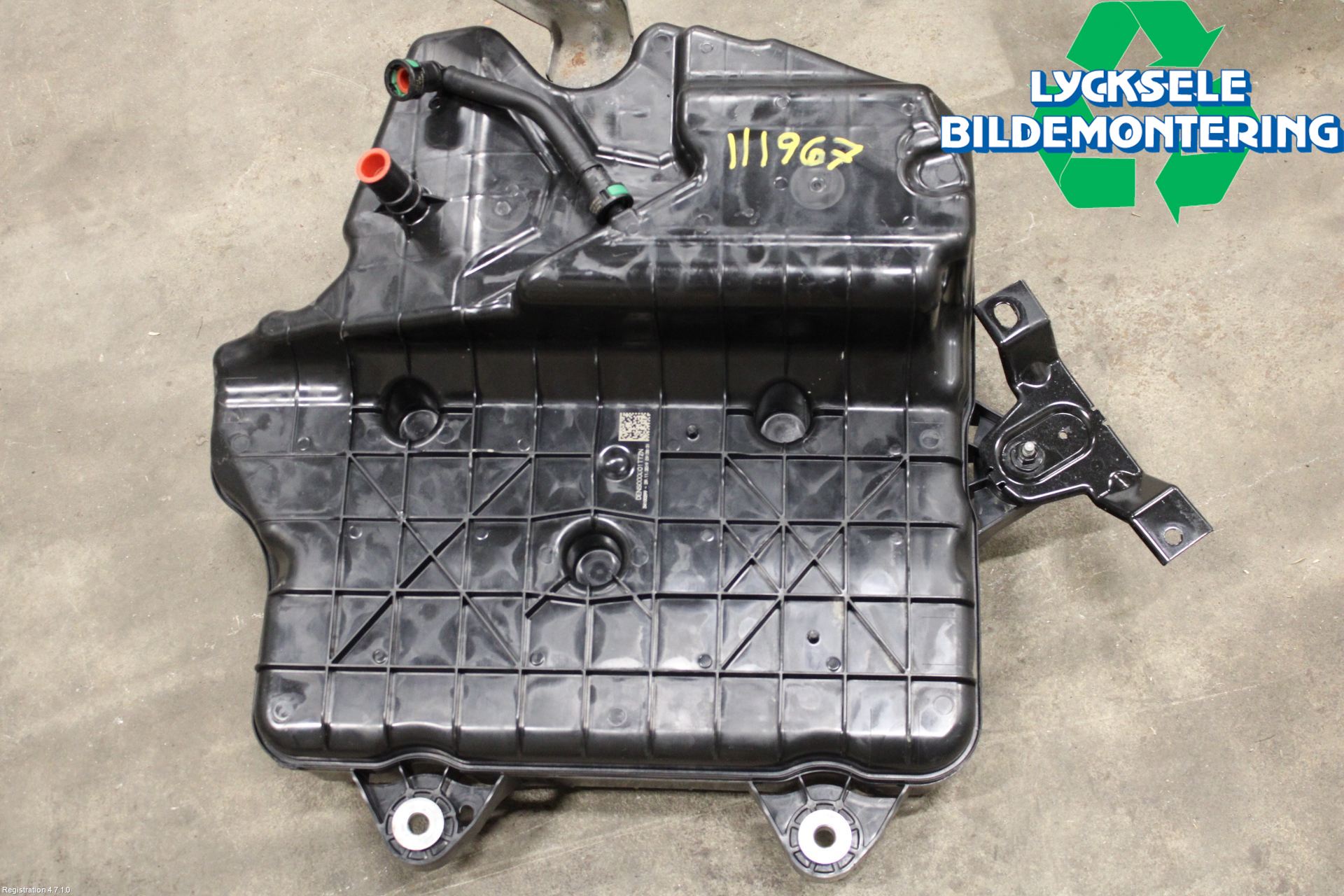 Mercedes-Benz MB C-KLASS (W205) 14-21 Adblue Tank