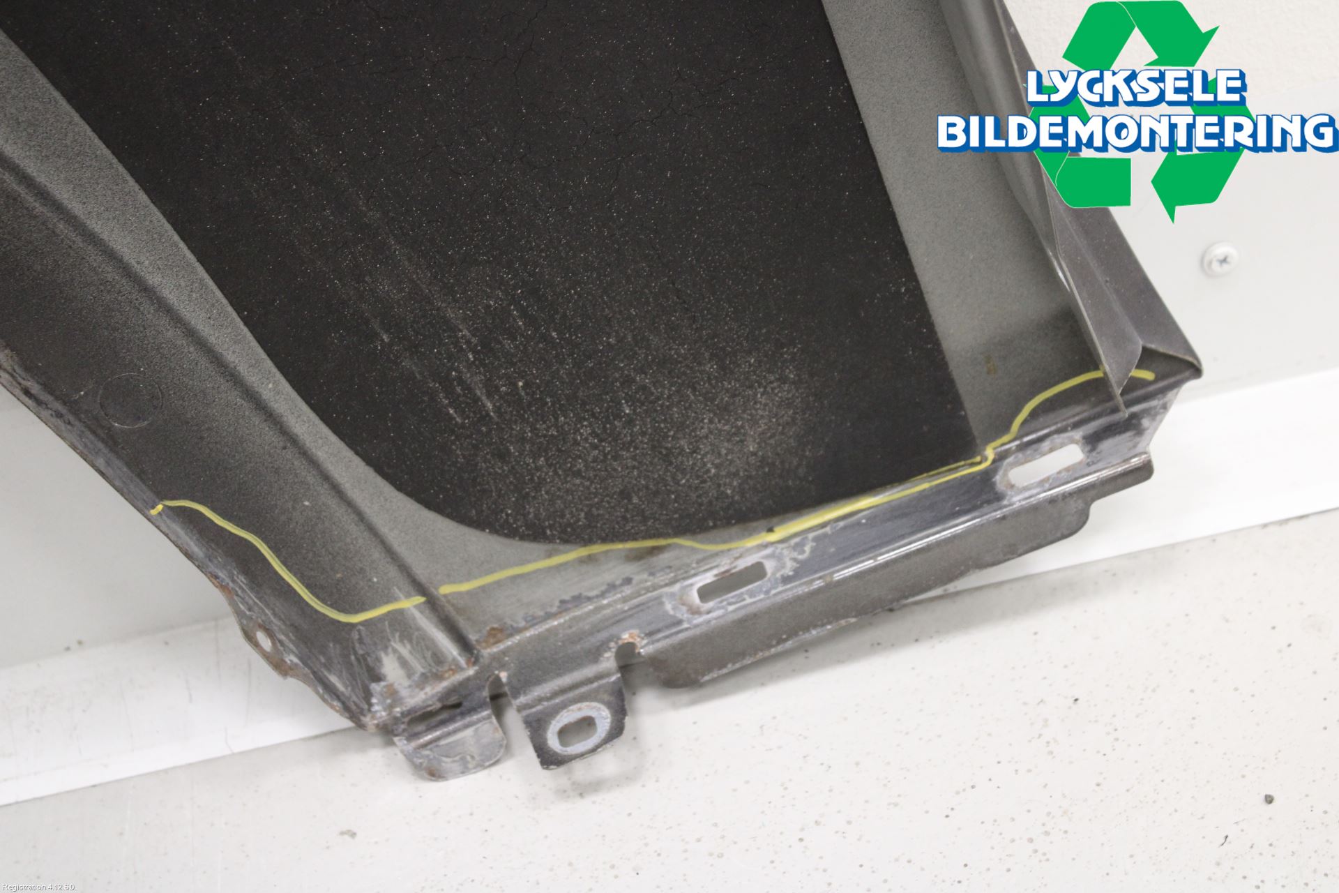 BMW X1 E84 10-15 Skärm Fram Höger