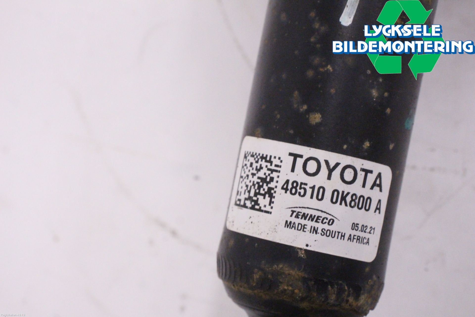 Toyota HILUX 16- Fjäderben Fram Höger