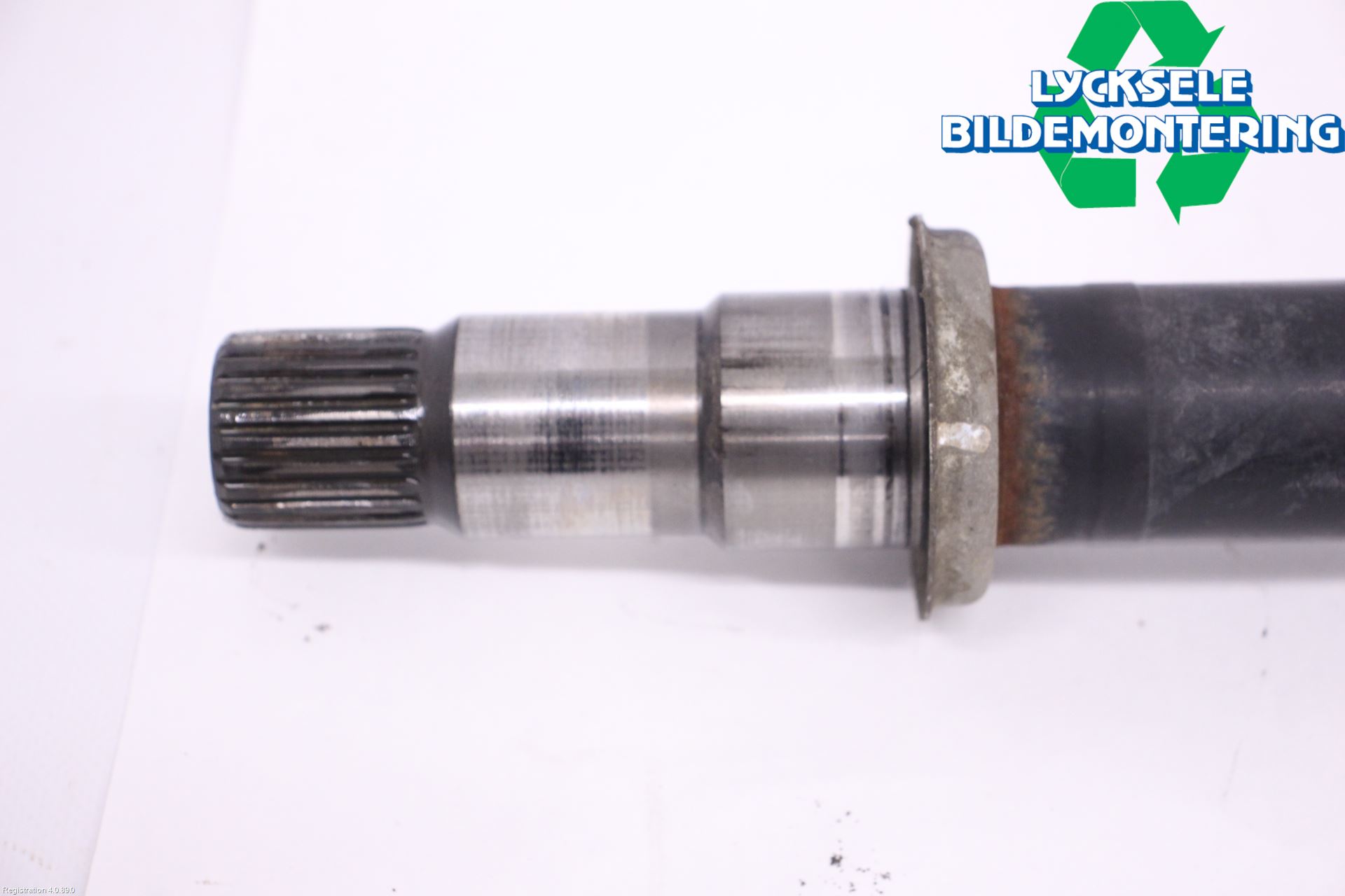 Toyota AVENSIS 16-18 Drivaxel Fram Höger