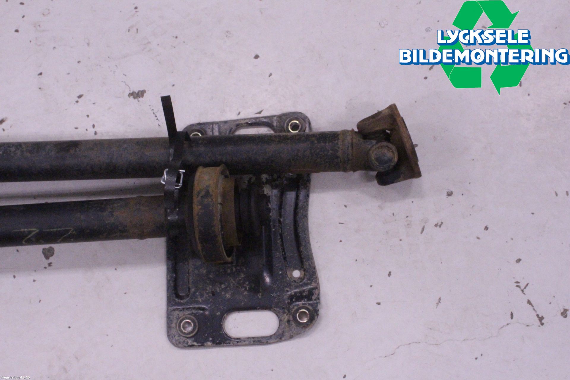 Volvo 940 91-98 Mellanaxel Komp