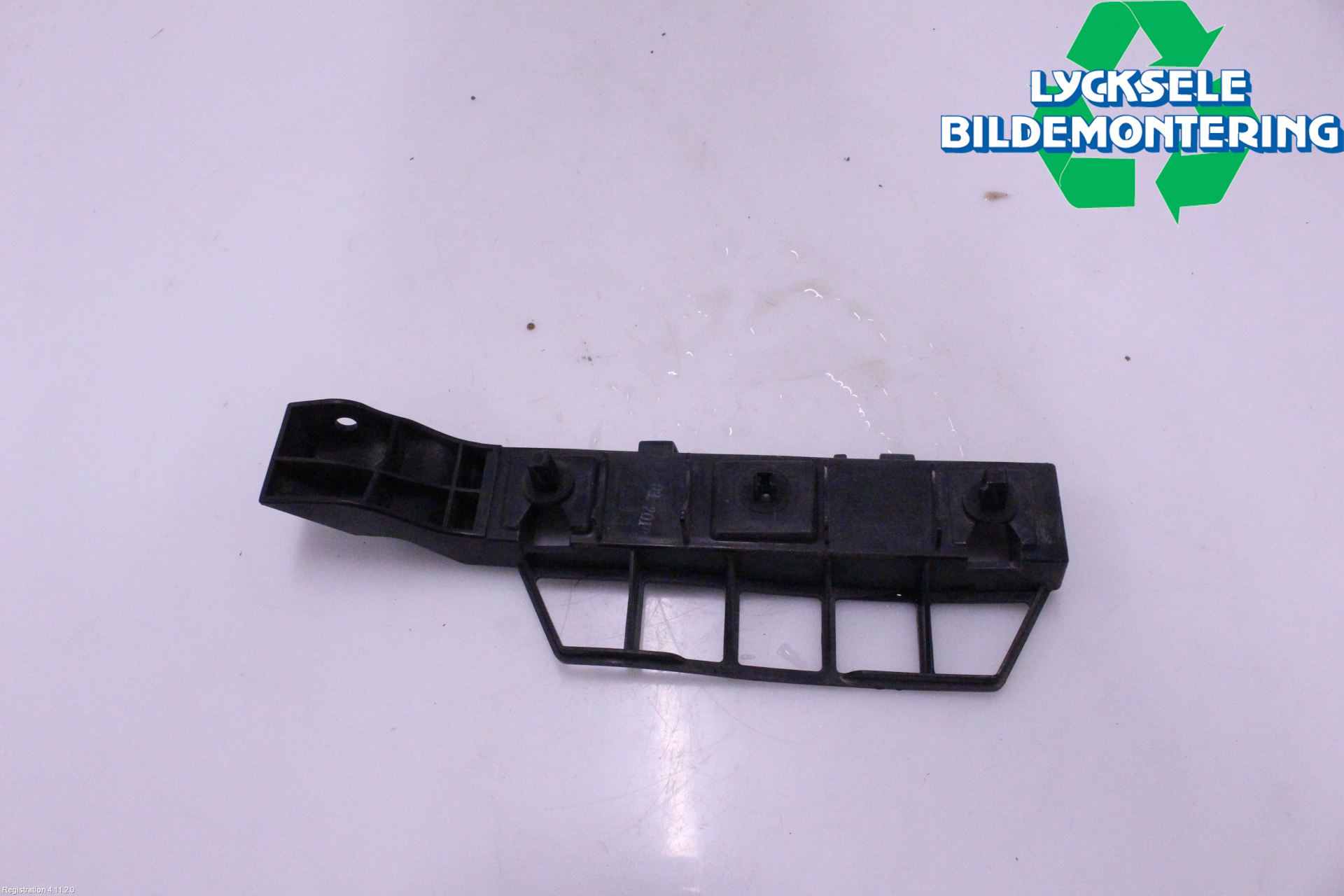 Kia VENGA 10-19 Stötfångarfäste Bak Vä