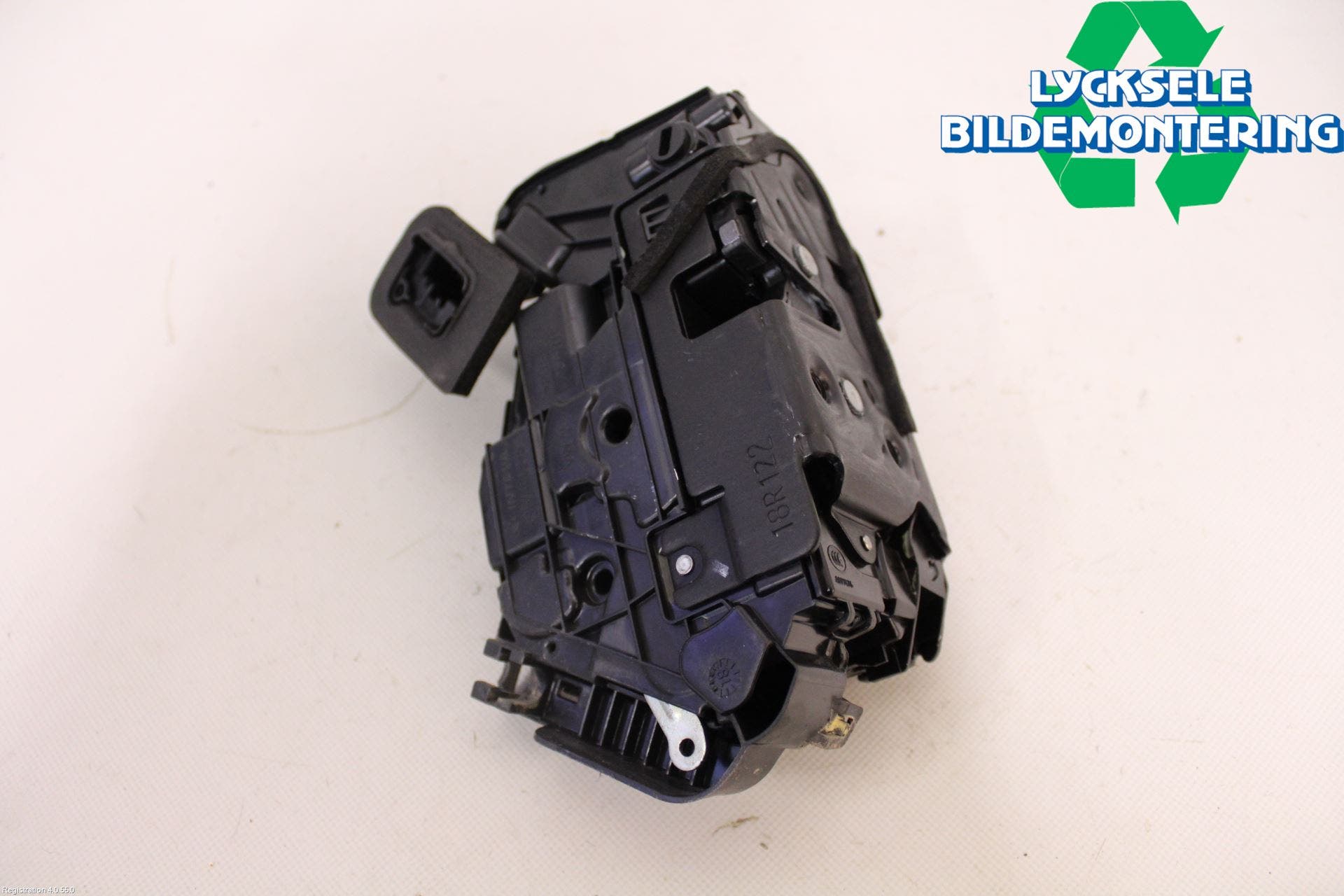 Volkswagen VW PASSAT 15-19 Låskista-Dörrlås