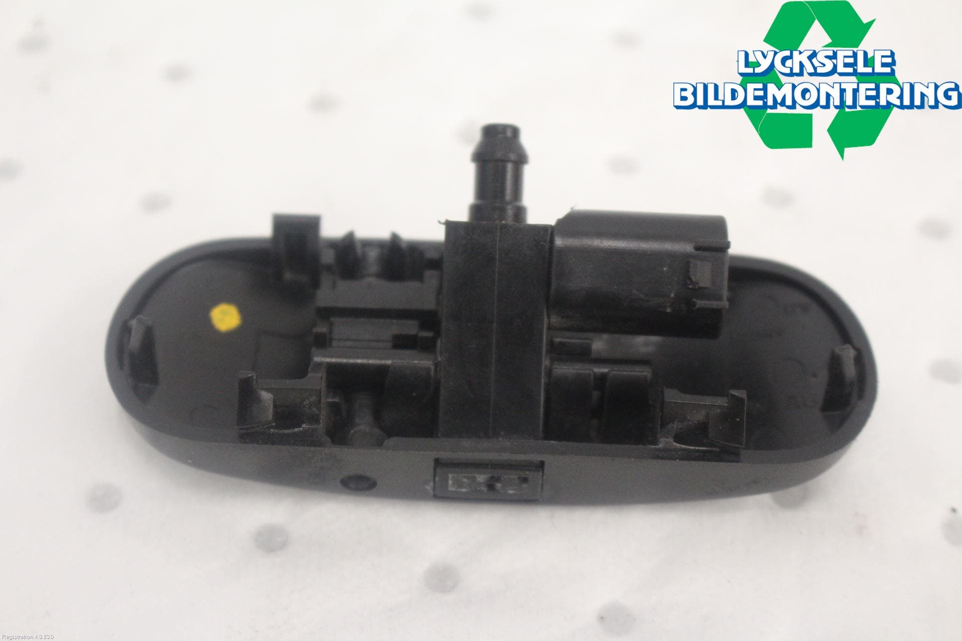 Audi A6 F2/C8 19- Spolarmunstycke Rutor