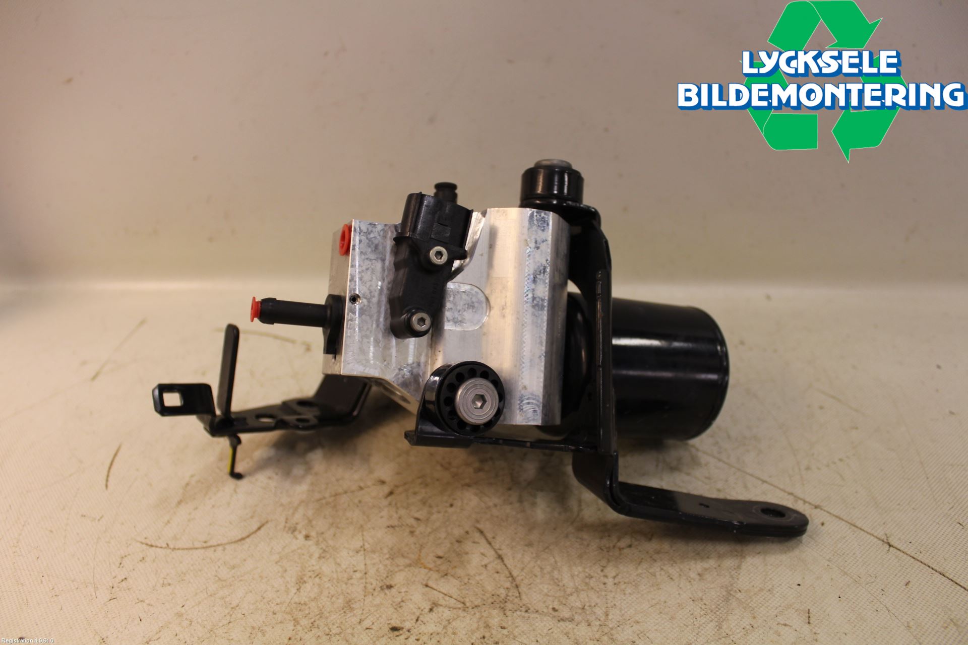 Kia OPTIMA 16-20 Abs Hydraulpump