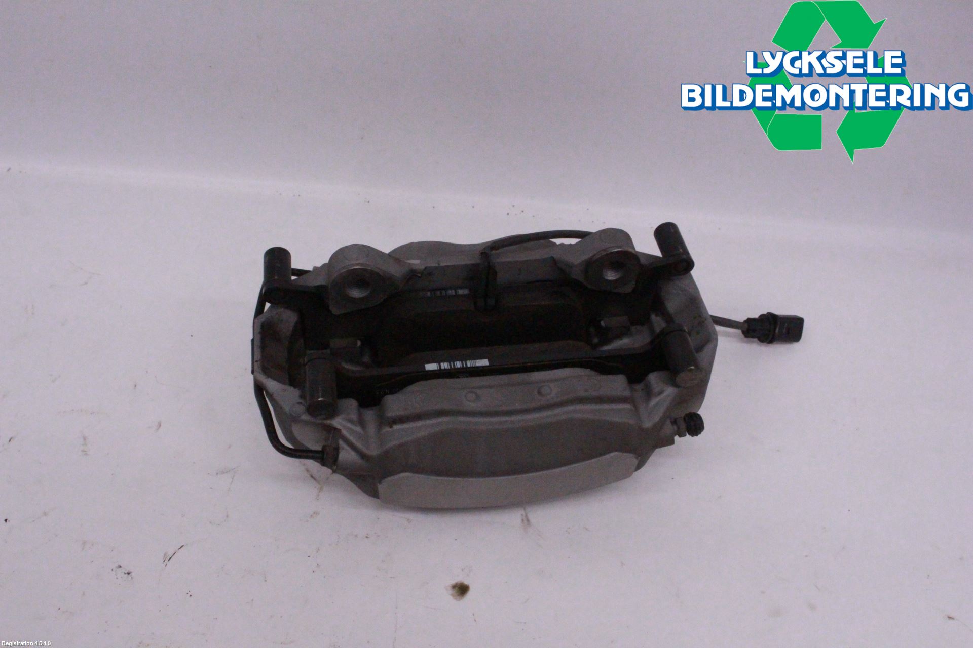 Audi A4/S4 B9 20- Bromsok Fram Vänster