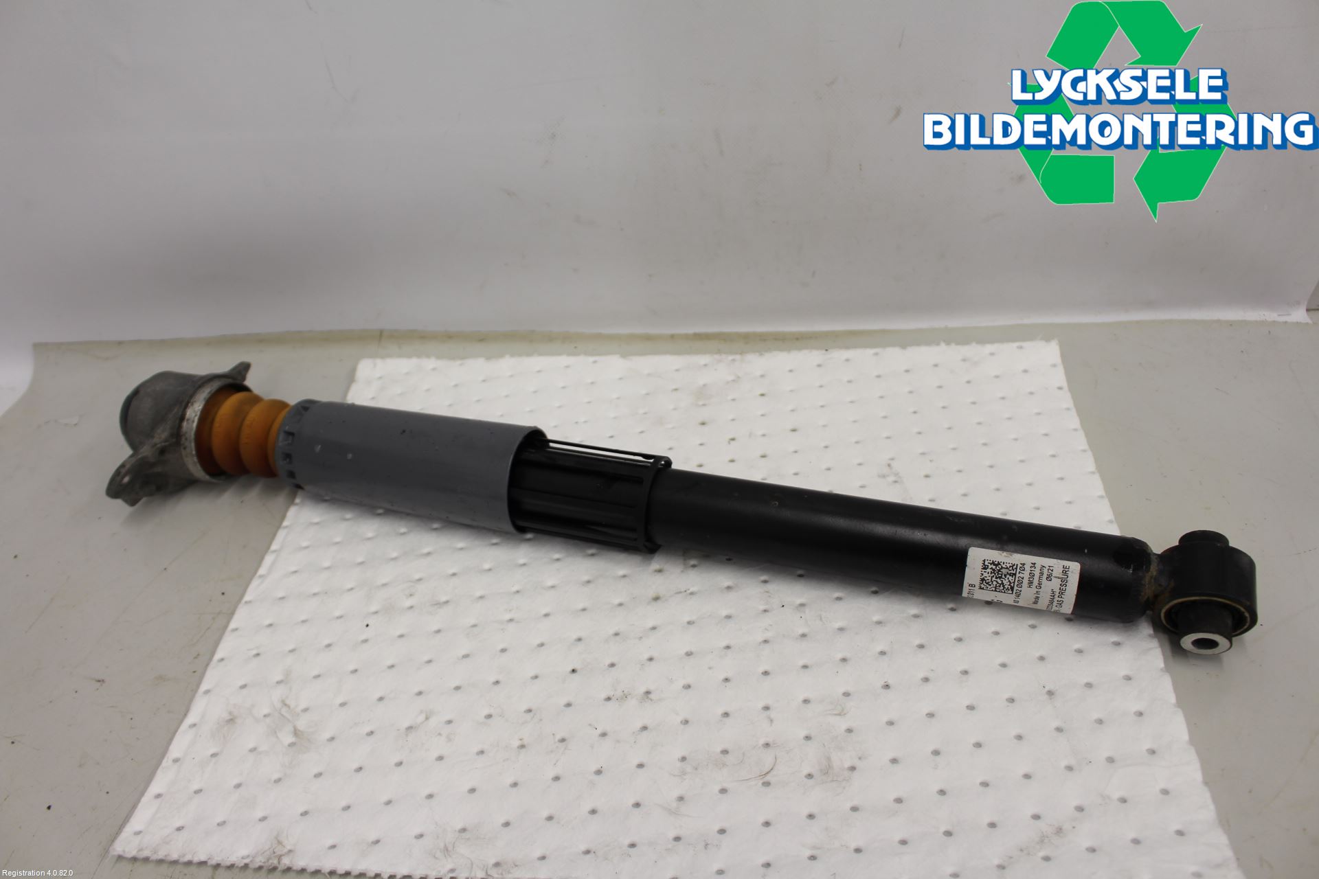 Audi A3/S3 8Y 21- Stötdämpare Bak