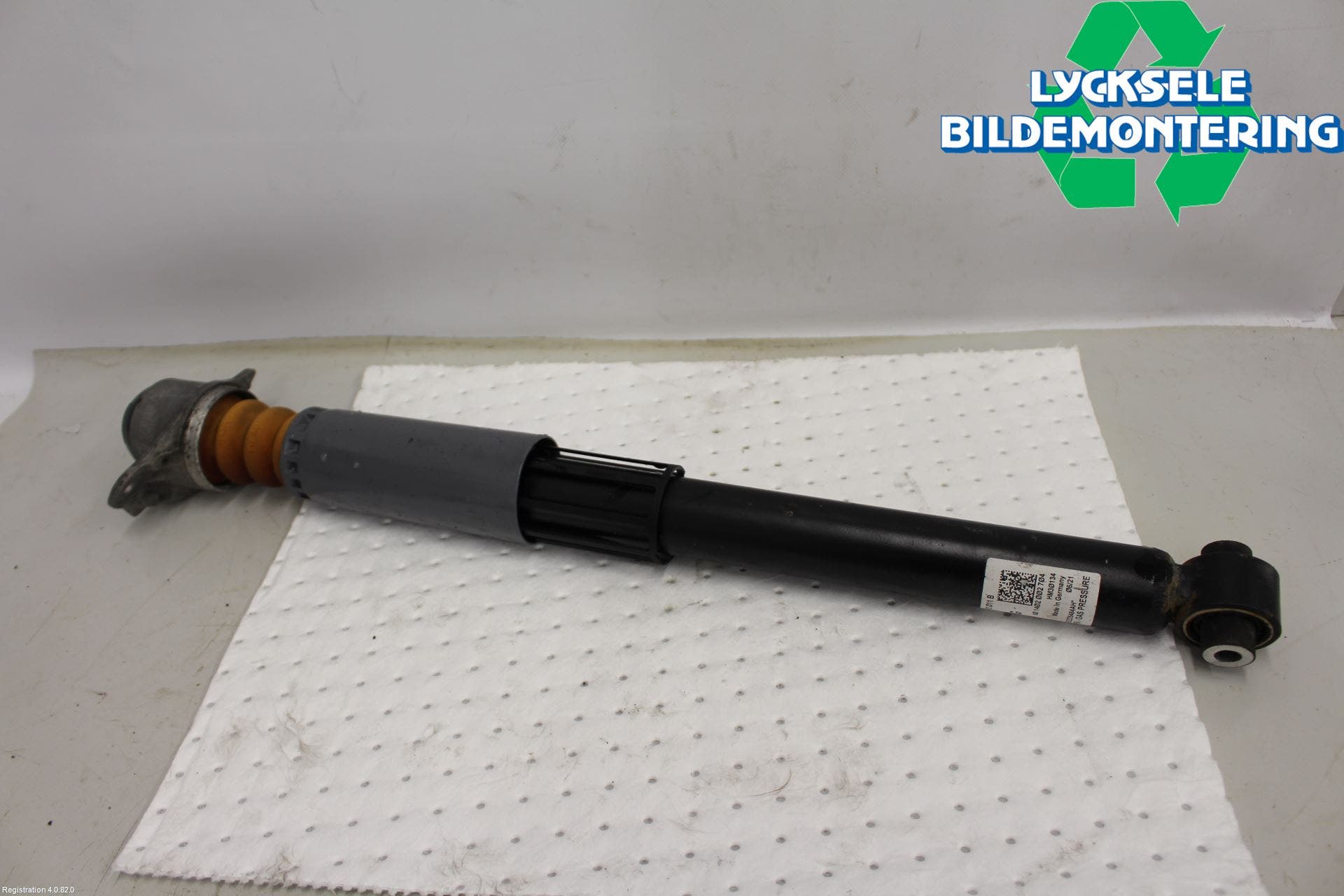 Audi A3/S3 8Y 21- Stötdämpare Bak