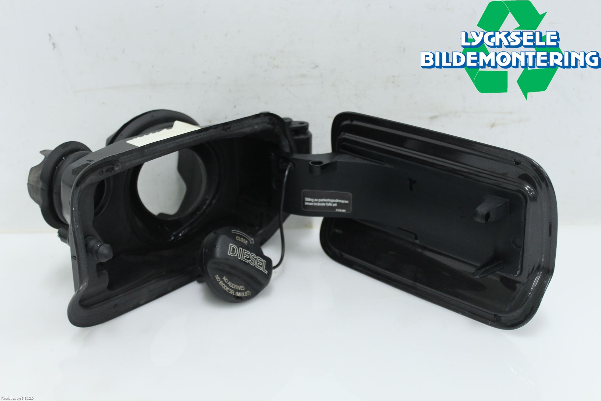 BMW 5 F10/F11/F18 09-17 Tanklucka