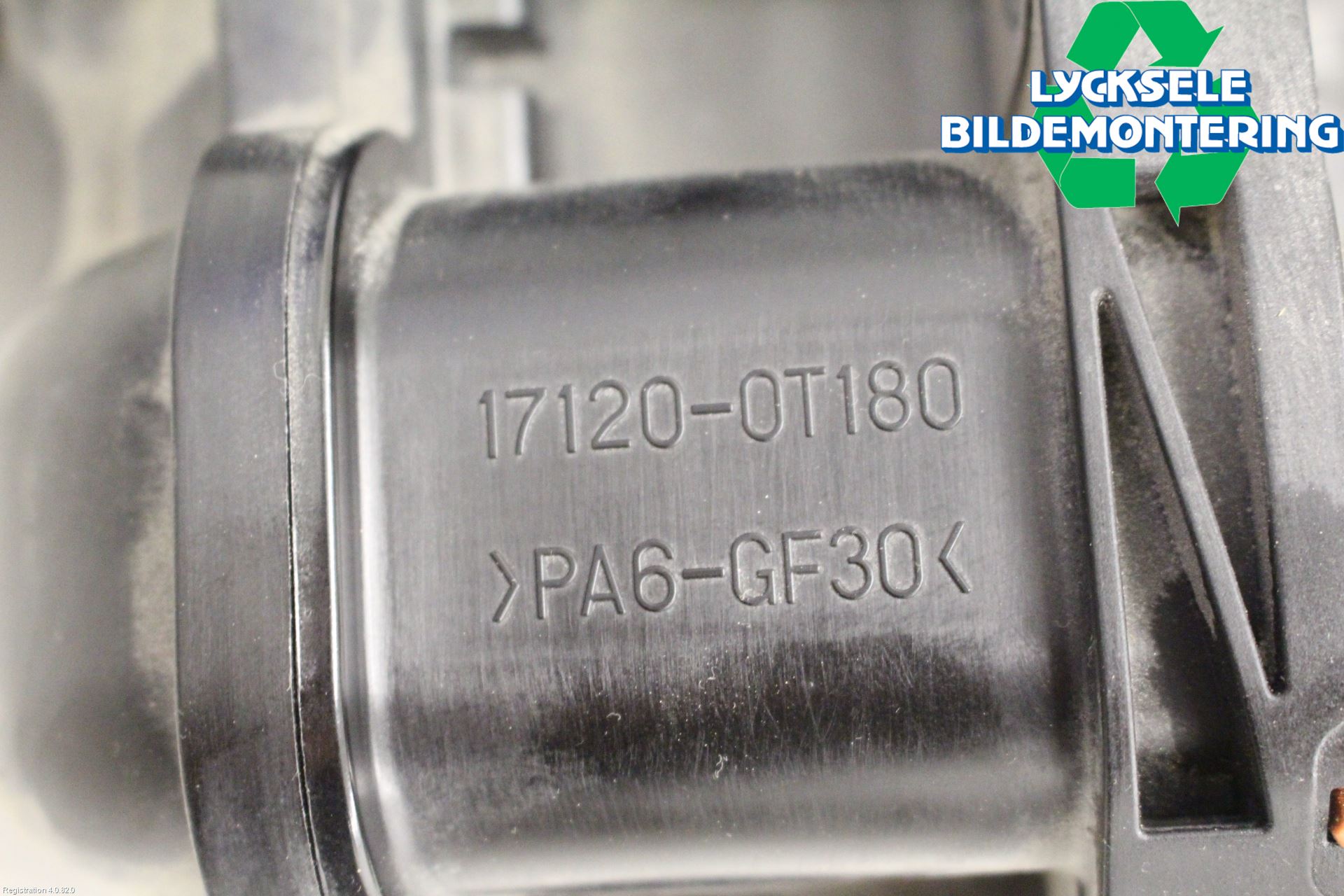 Toyota COROLLA 19- Grenrör Insug