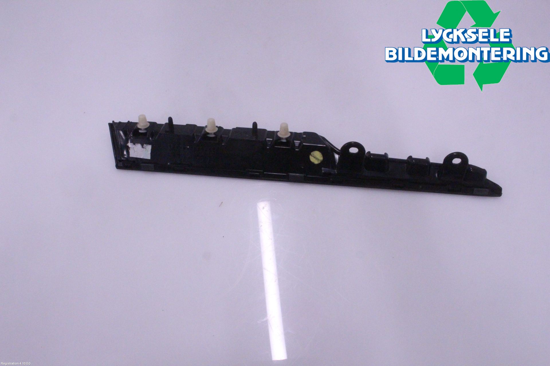 Skoda ENYAQ iV 21- List Framskärm Vä