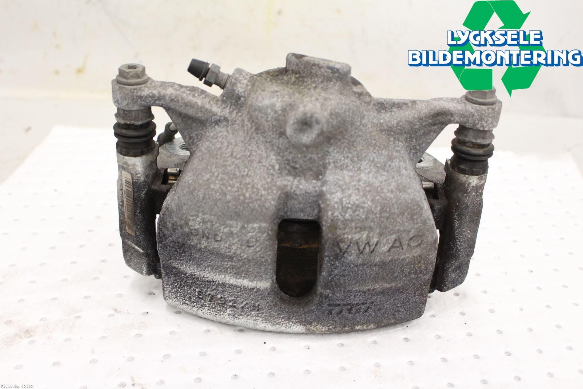 Skoda KAROQ 18- Bromsok Fram Höger