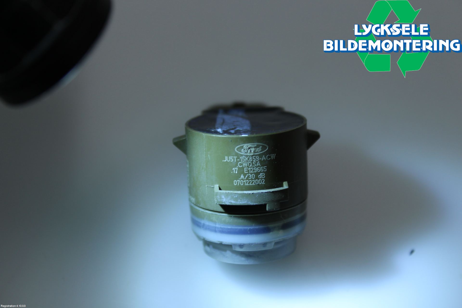 Ford MUSTANG Mach-E 21- Parkeringshjälp Frontsensor