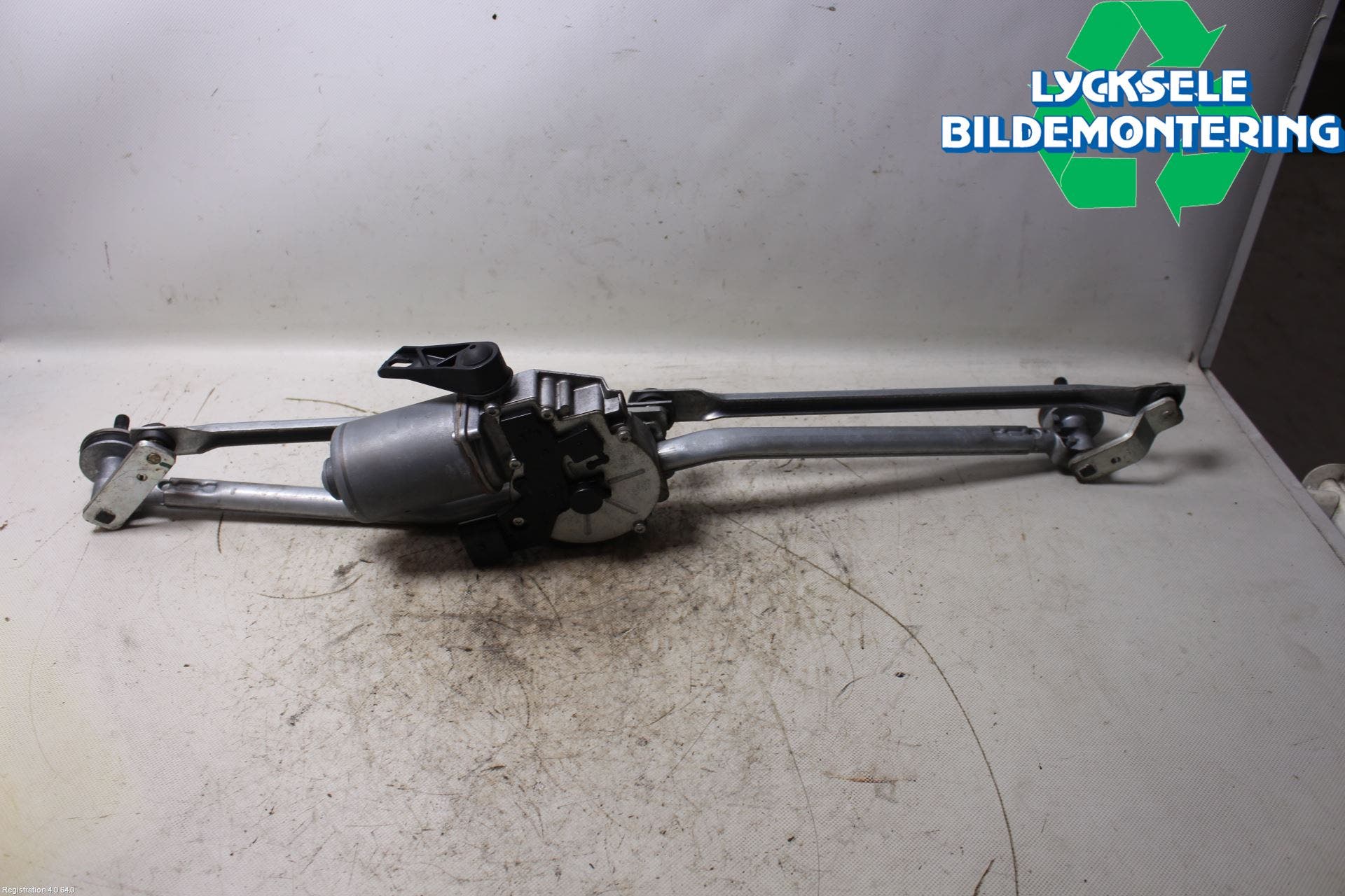 Mercedes-Benz MB SPRINTER (W906) 06-18 Torkarmekanism Vindruta