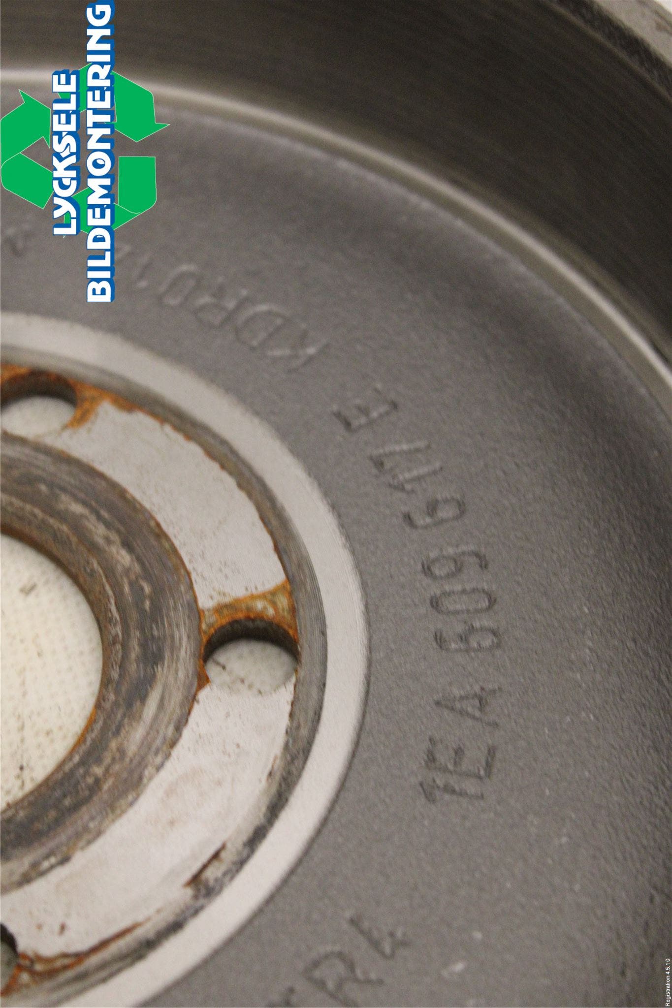 Skoda ENYAQ iV 21- Bromstrumma Bak