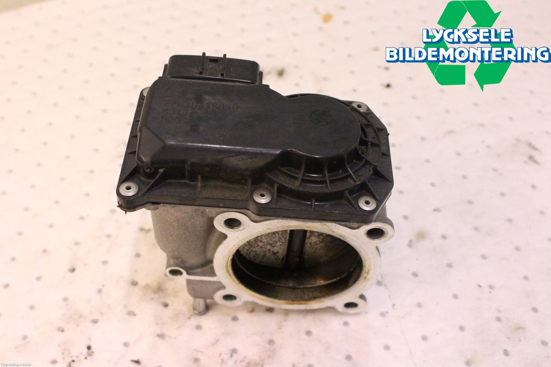 Lexus GS 300h/450h 13-20 Injspjällhus