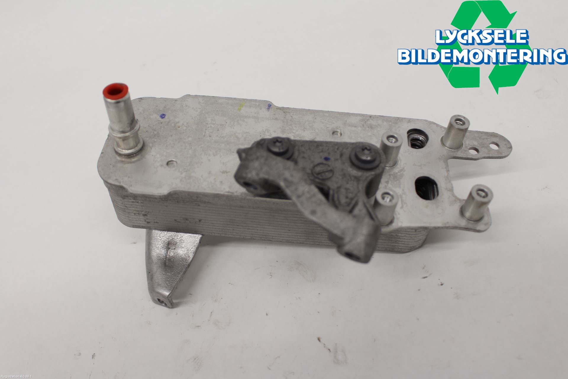 BMW 3 G20/G21/G80/G81 19- Oljekylare Automat