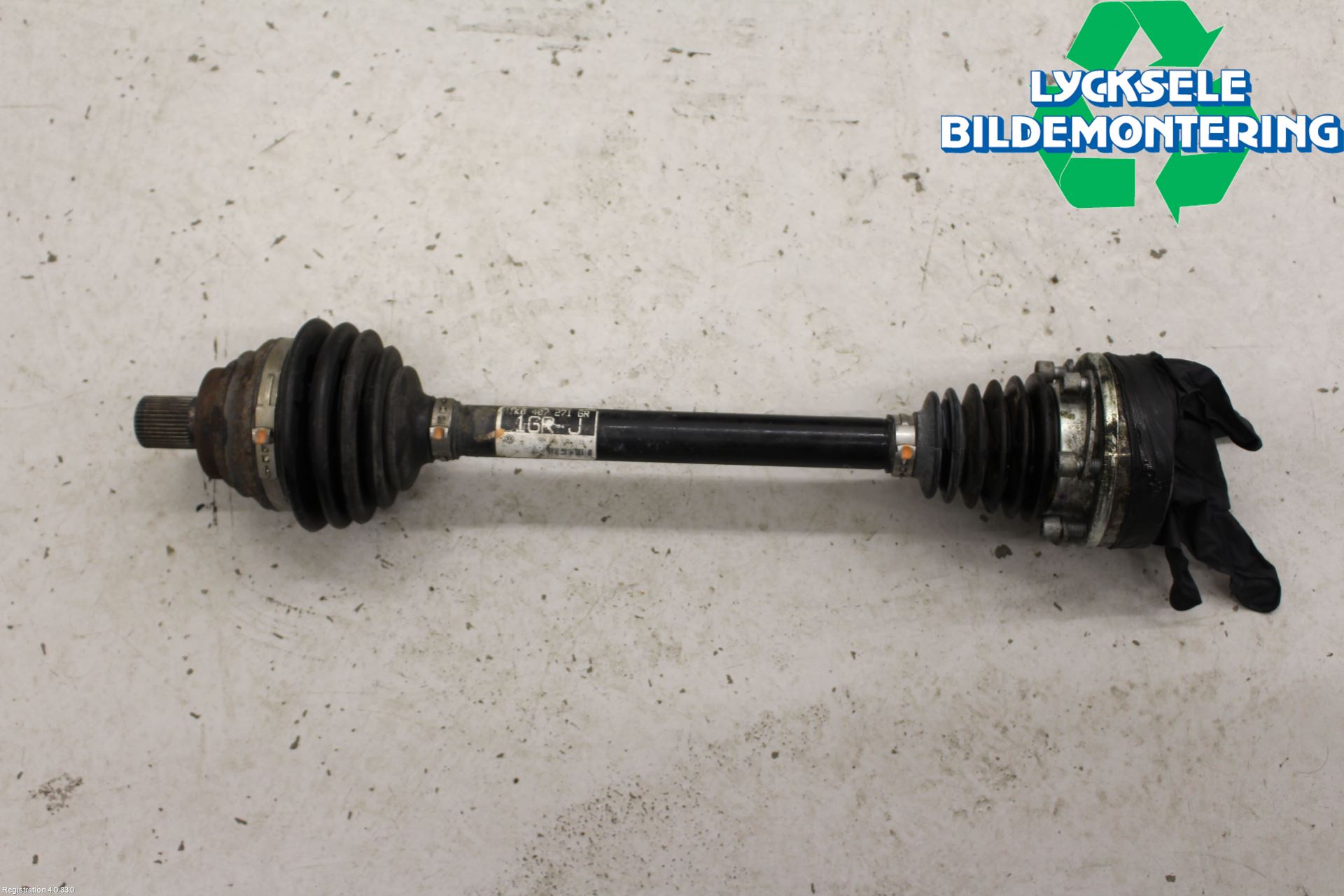 Volkswagen VW GOLF VI 09-13 Drivaxel Fram Vänster