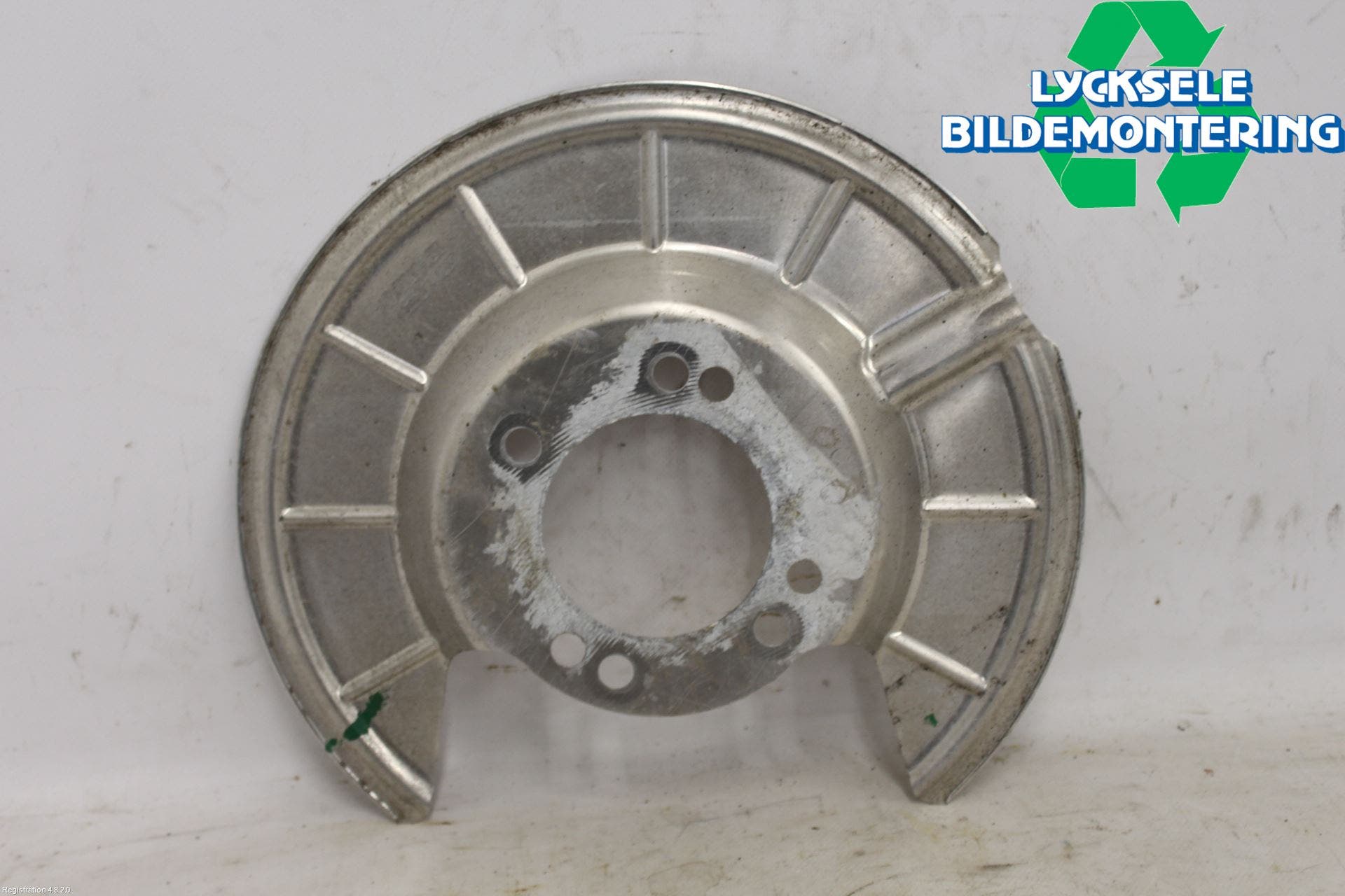 Ford KUGA/KUGA PHEZ/FHEV 20- Bromssköld Bak