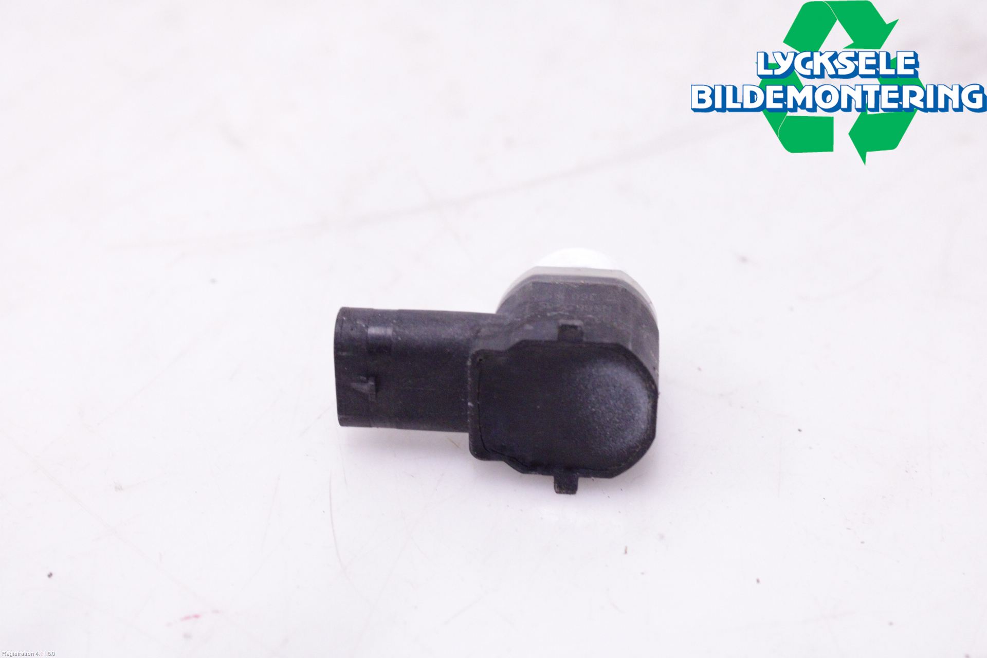 Ford KUGA 13-16 Parkeringshjälp Frontsensor