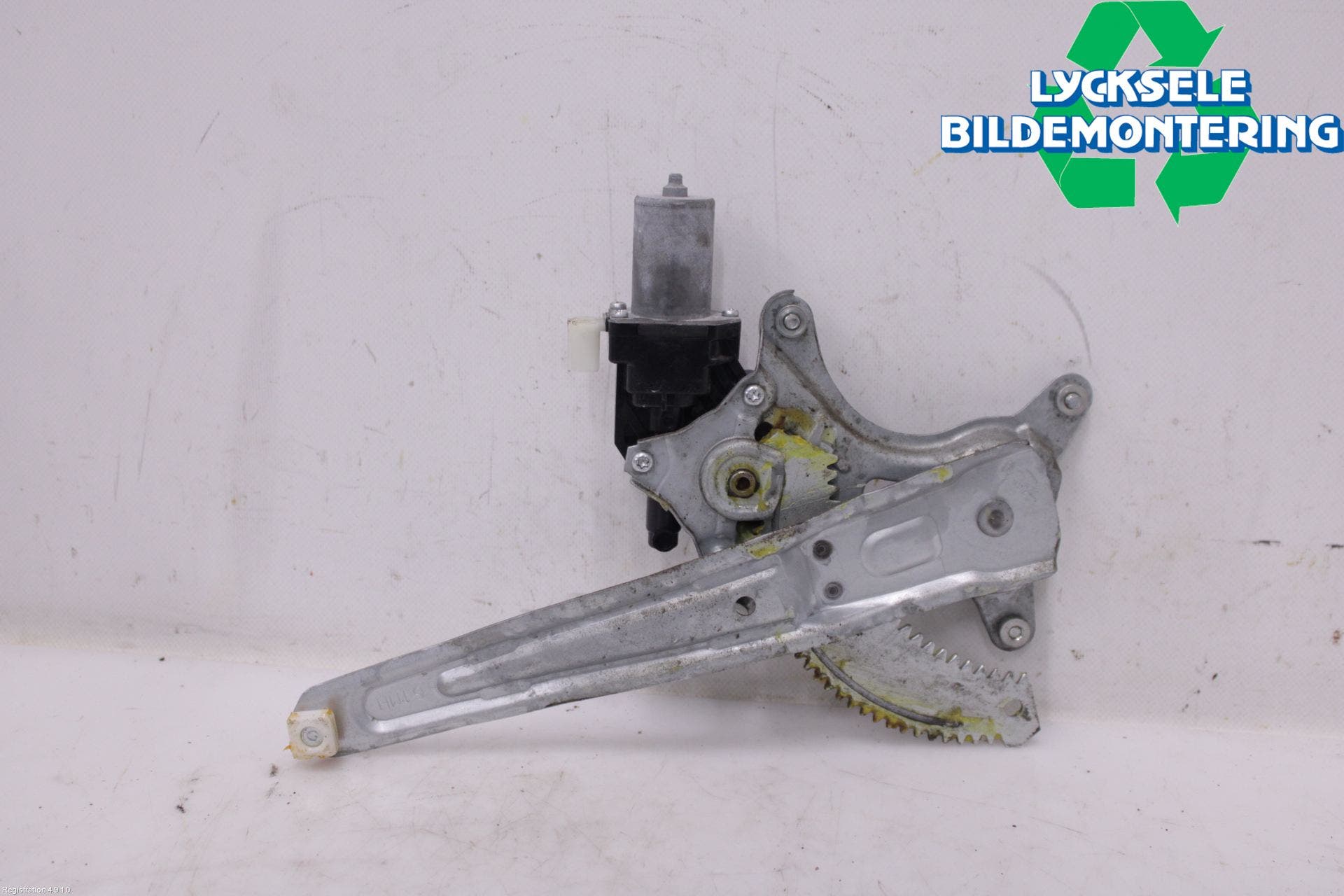 Suzuki ACROSS 21- Fönsterhiss El Kompl