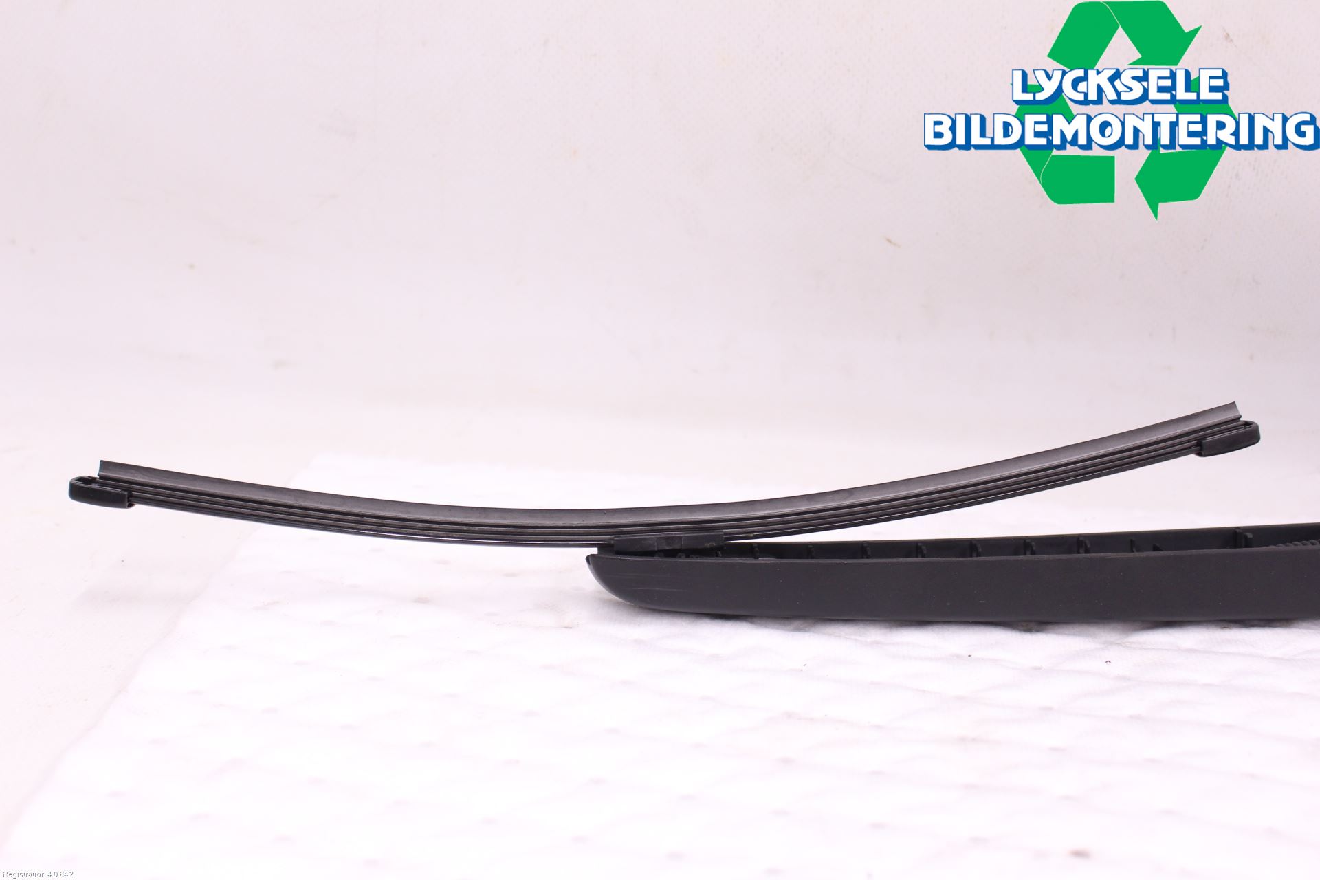 Audi A3/S3 8Y 21- Torkararm-Bakruta