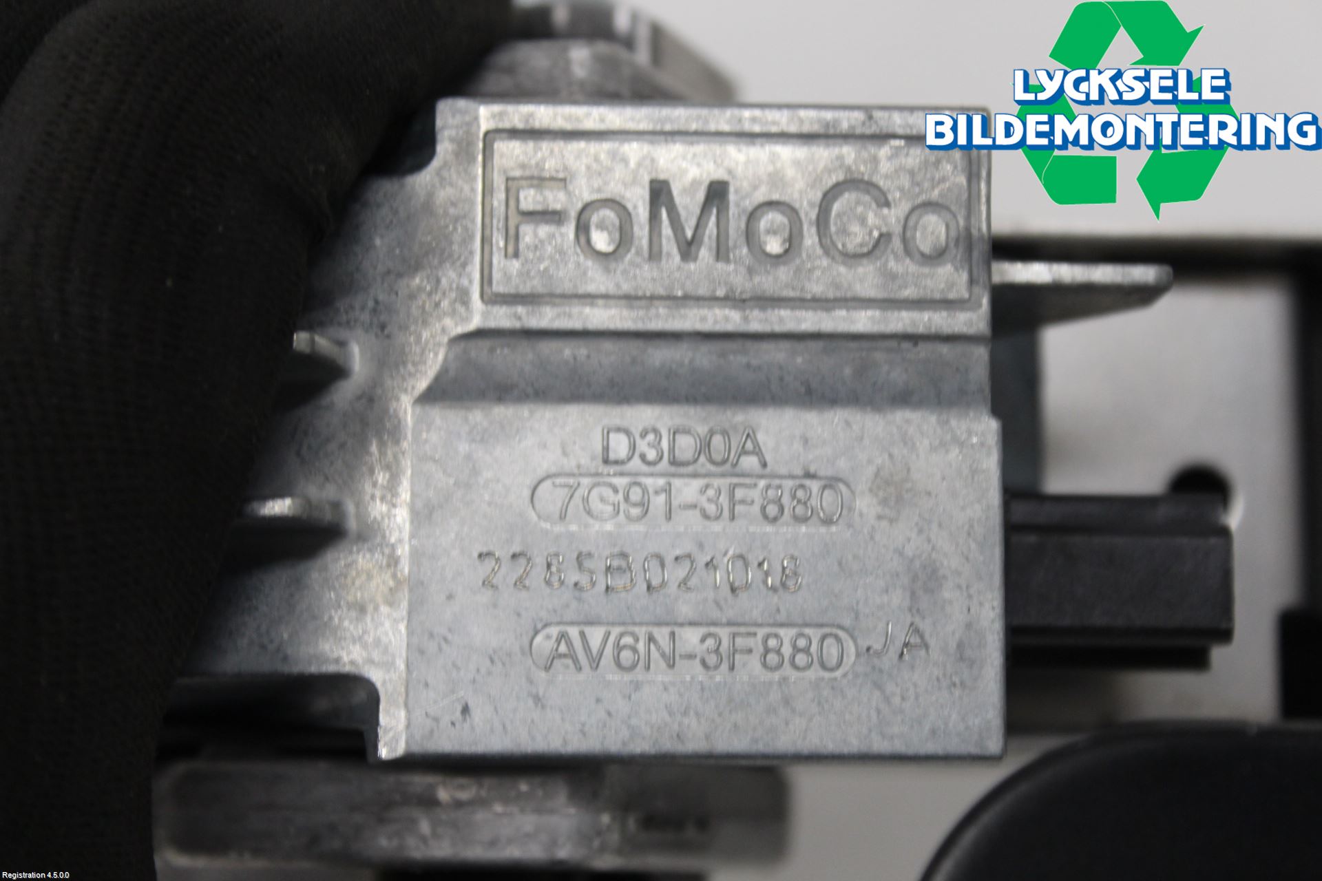 Ford KUGA 17-19 Rattaxelagg Justerbart