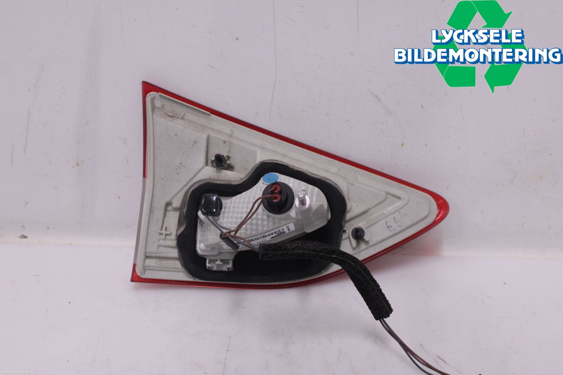 Ford KUGA 13-16 Bakljus Lucka Hö